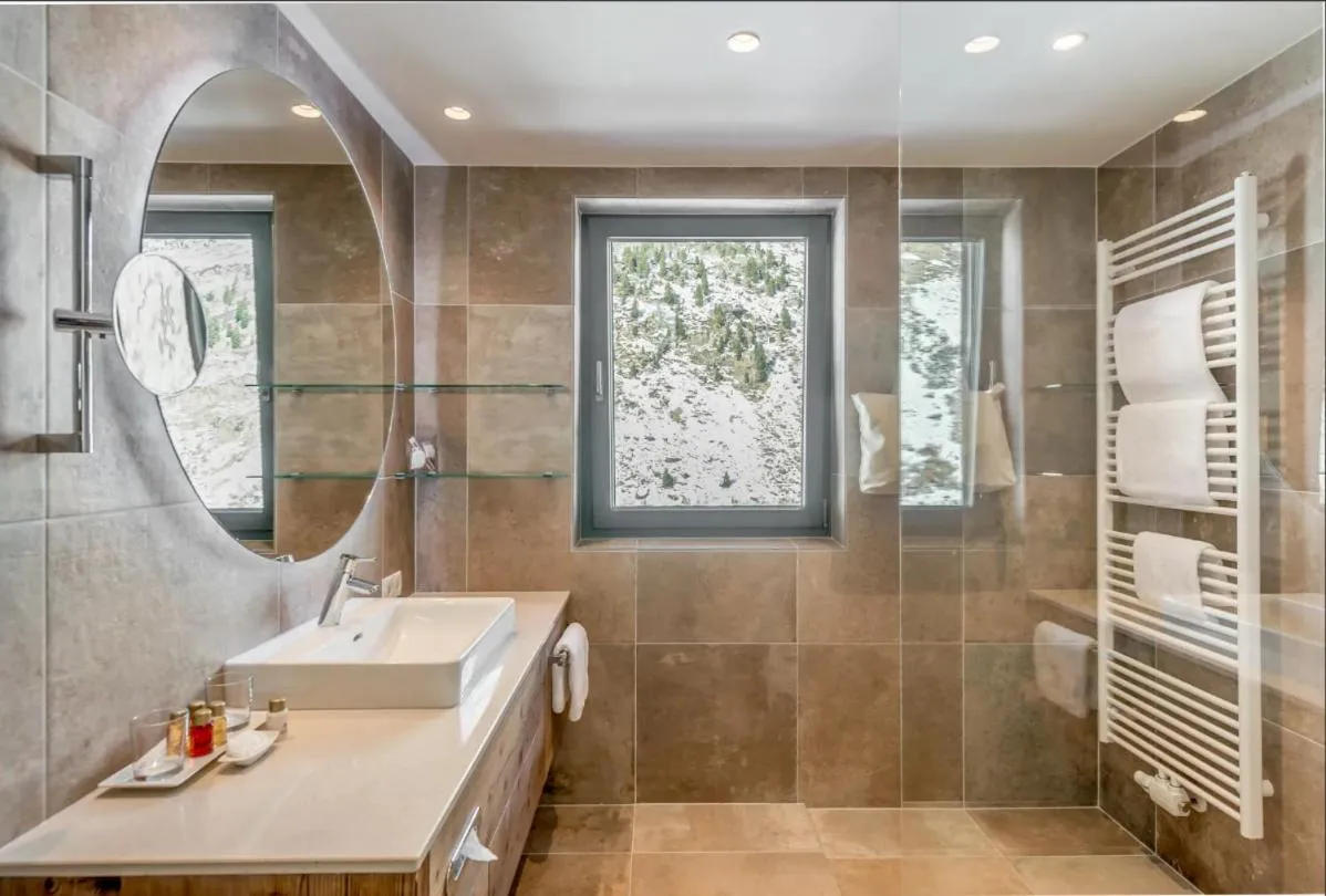 Bathroom in Hotel Gurglhof Superior