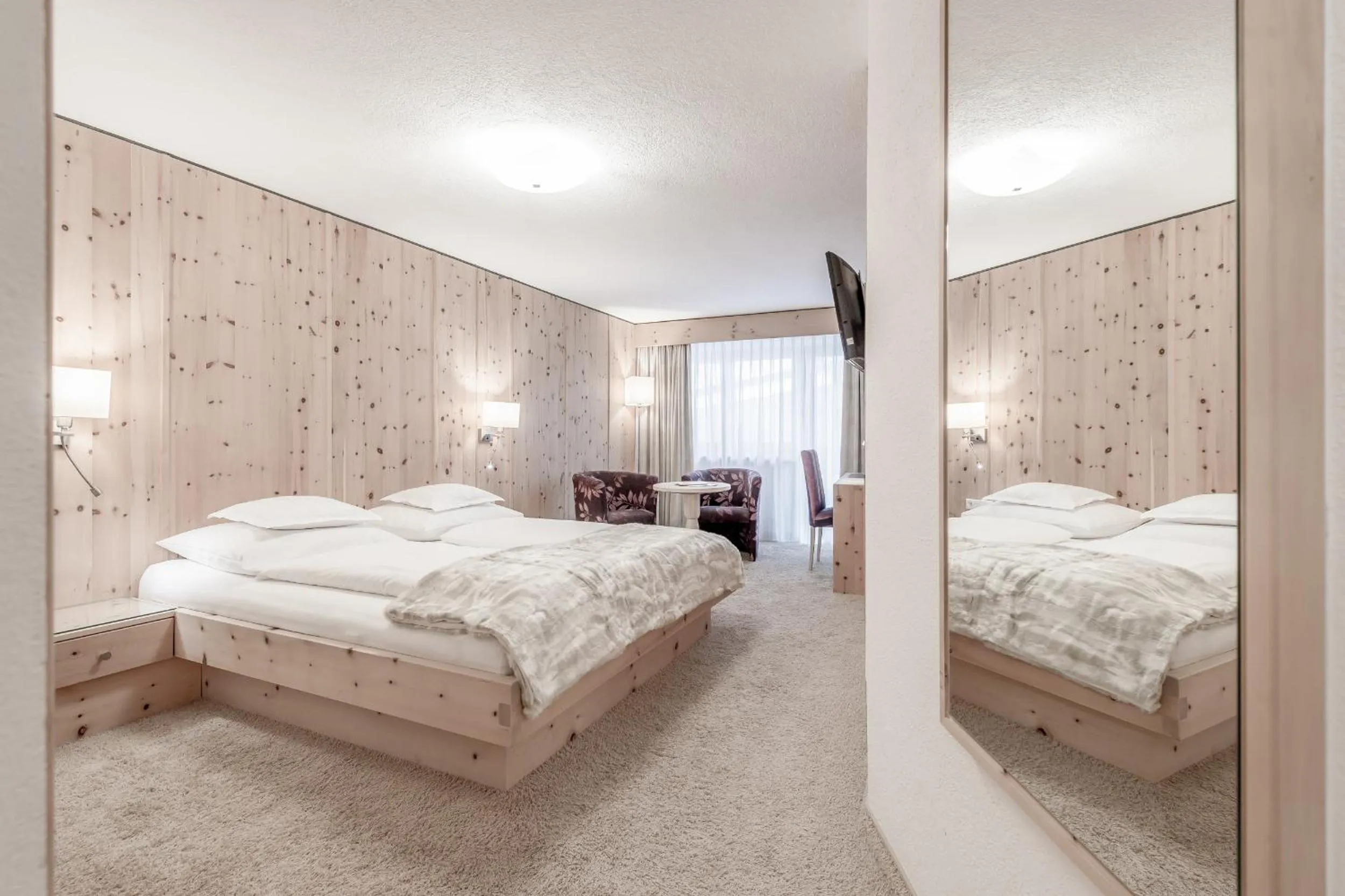 Bed in Hotel Gurglhof Superior