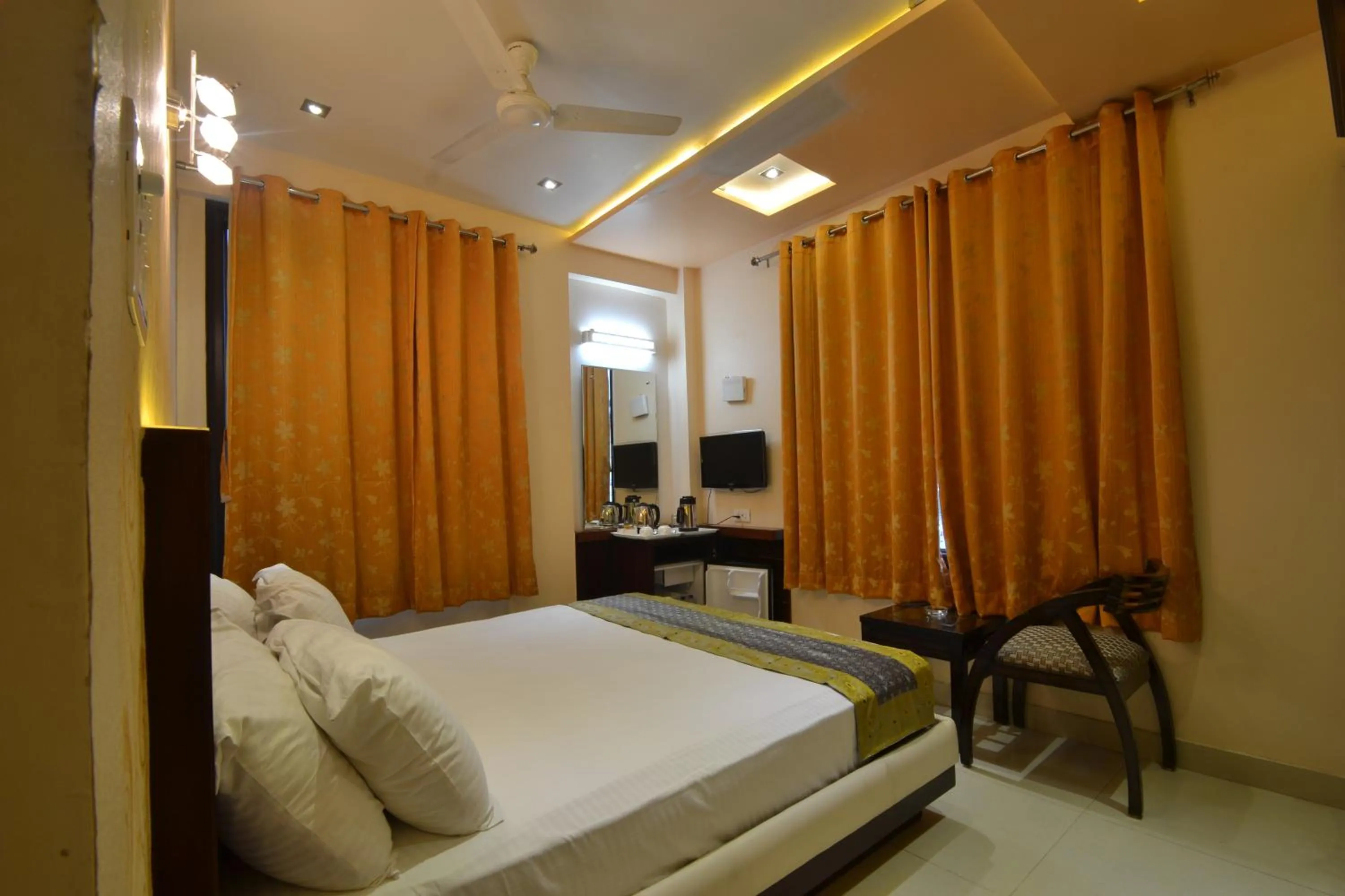 Photo of the whole room, Bed in Hotel Central Residency