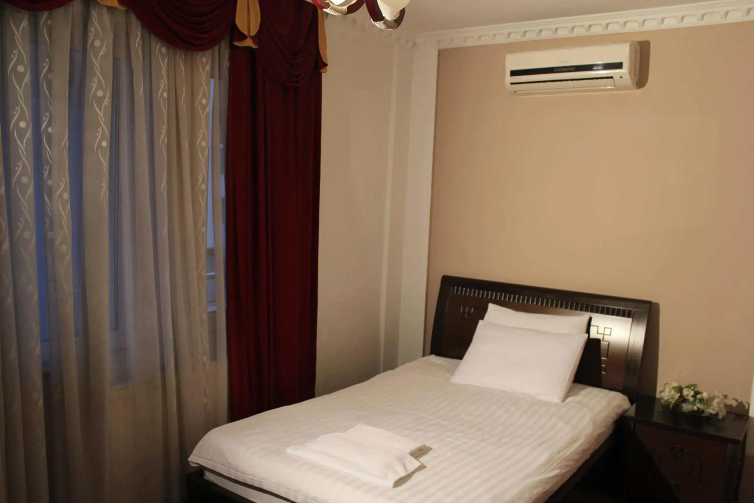 Economy Single Room in Hotel Adria Economy Single Room in Hotel Adria