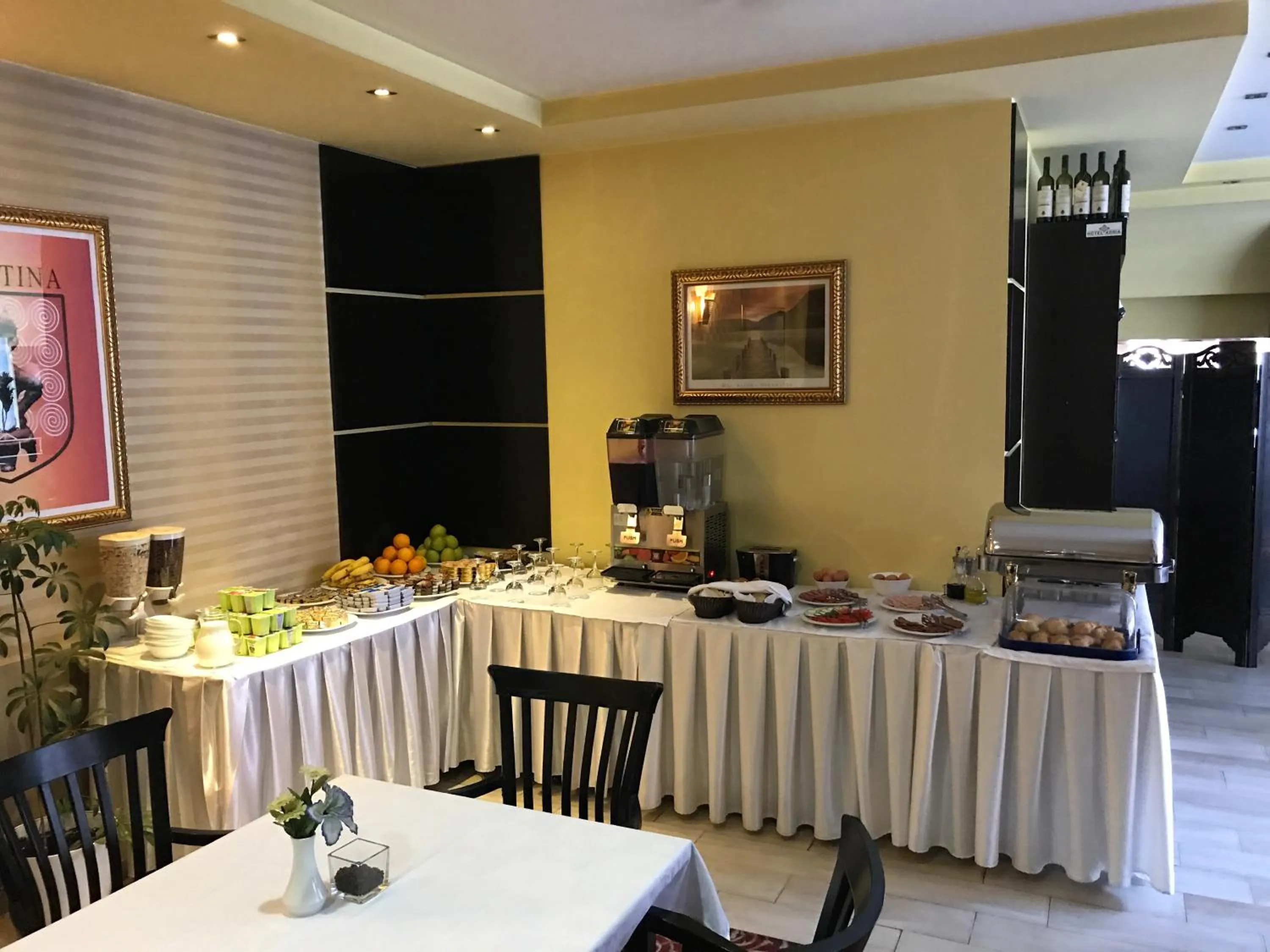 Continental breakfast in Hotel Adria