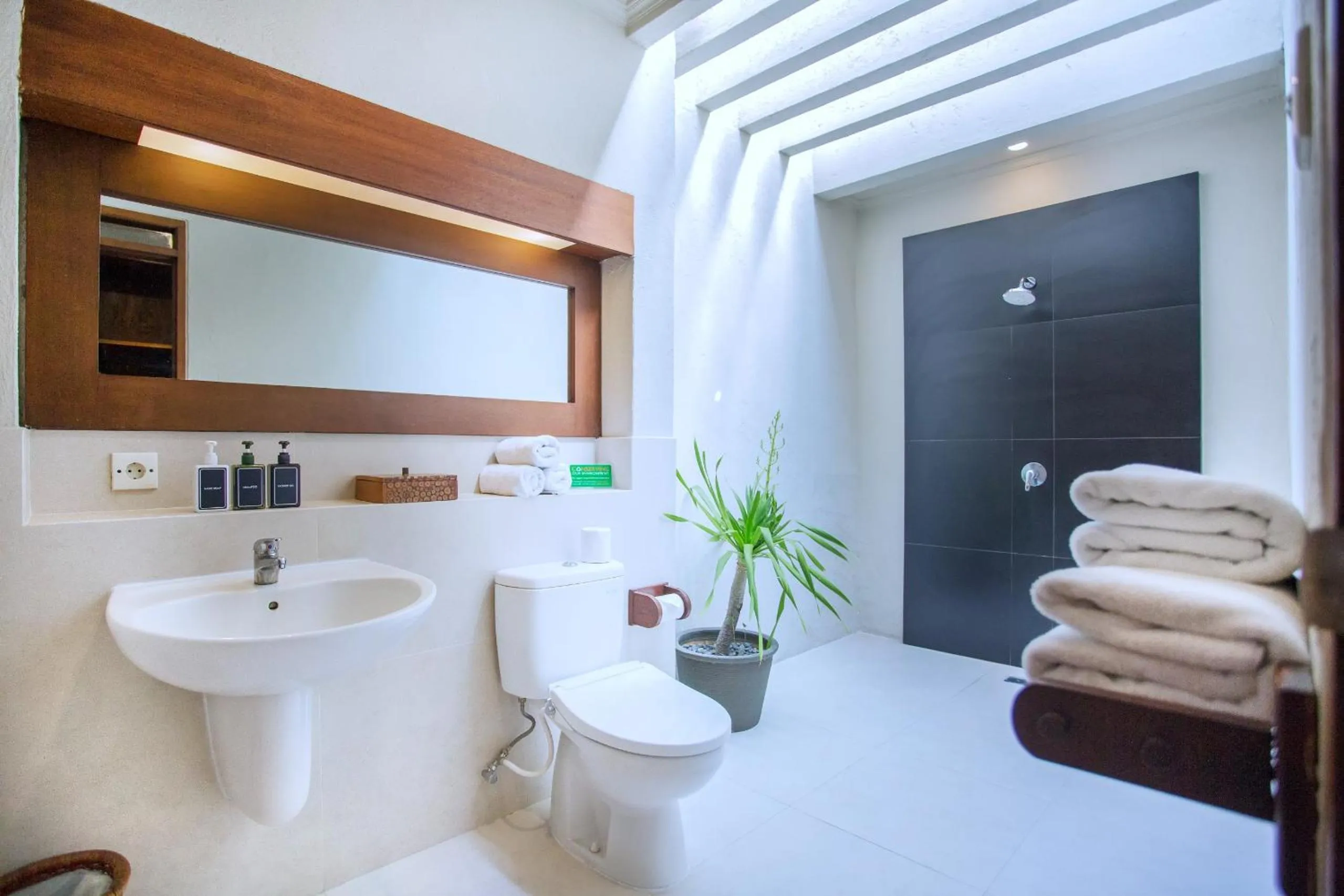 Bathroom in Mutiara Bali Boutique Resort & Villa