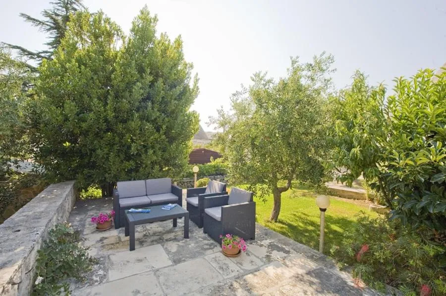 Garden in Truddhi Casa e Cucina di Puglia