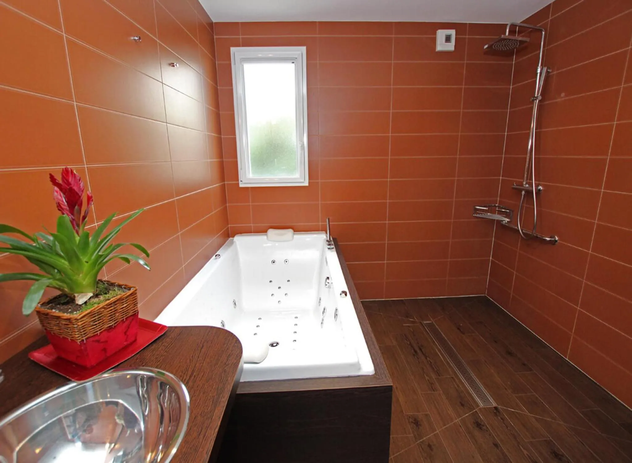 Bathroom in Au Pré Carré