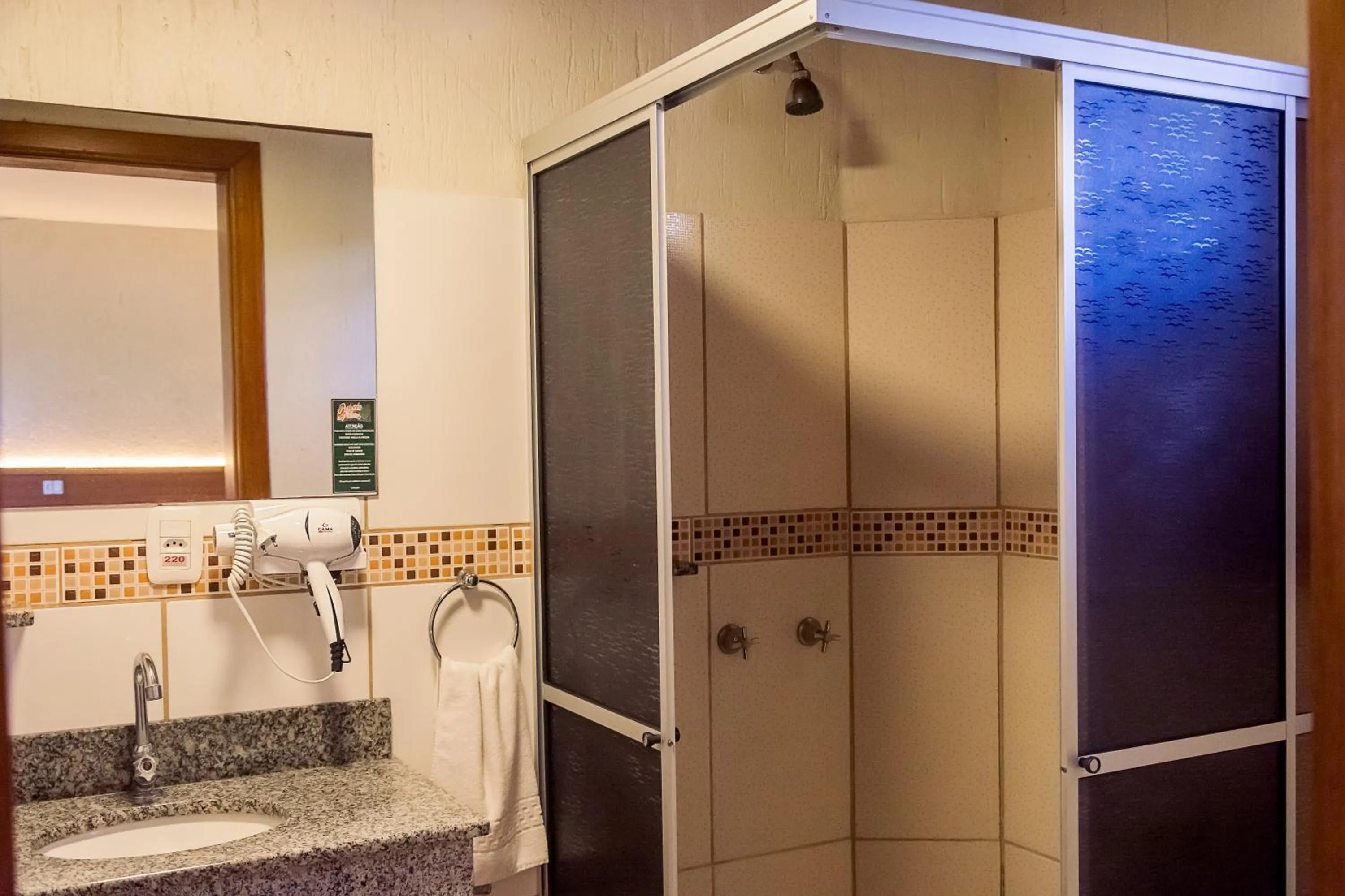 Bathroom in Pousada dos Plátanos