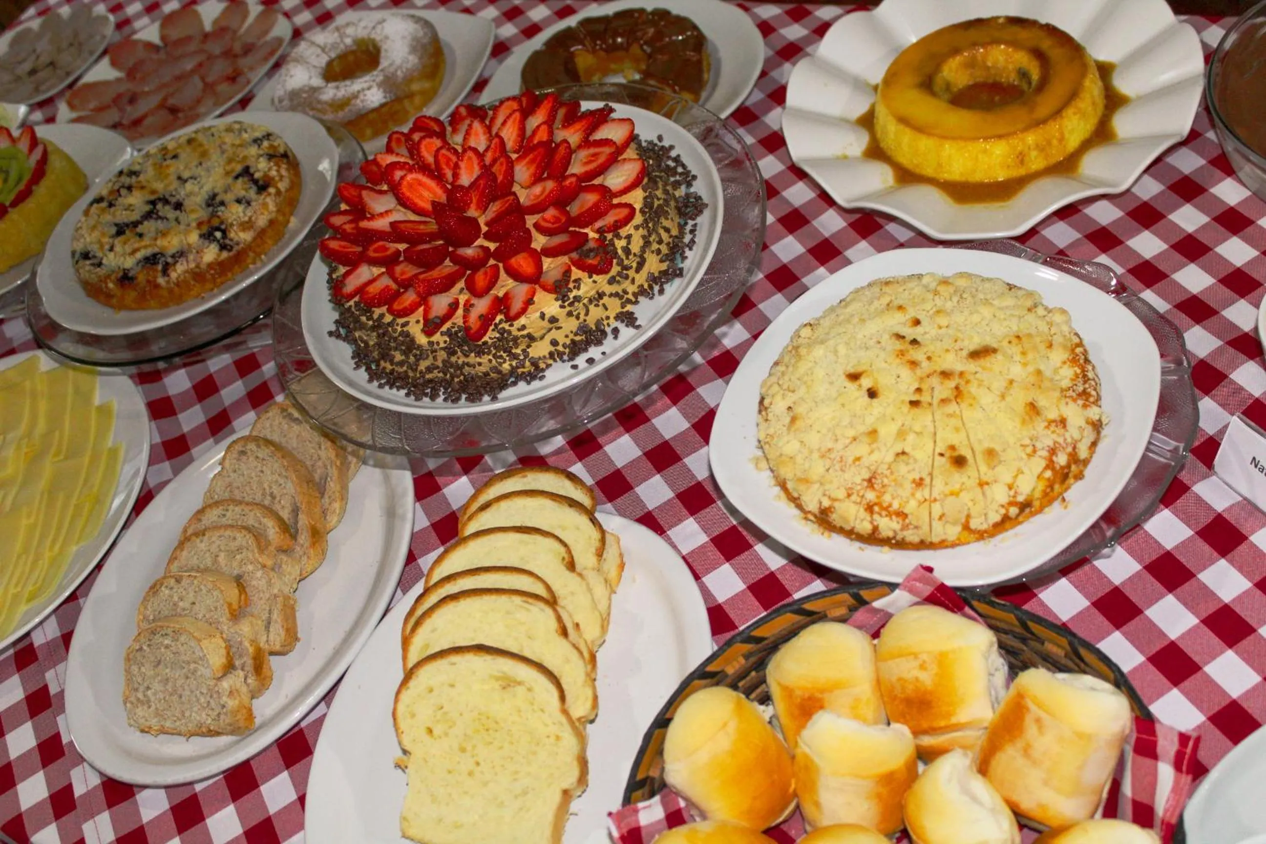 Restaurant/places to eat in Pousada dos Plátanos