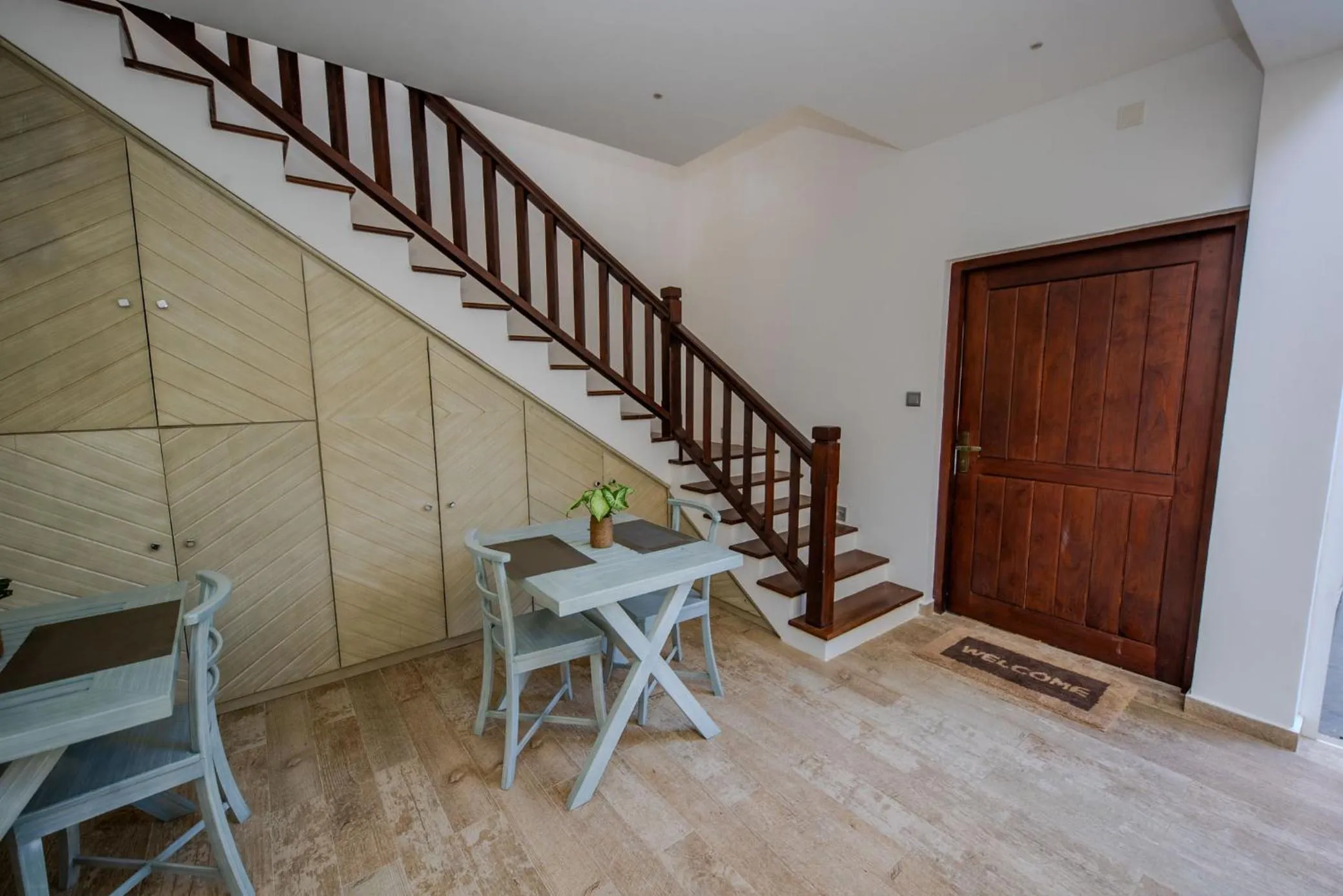 Living room in Kings Landing Unawatuna