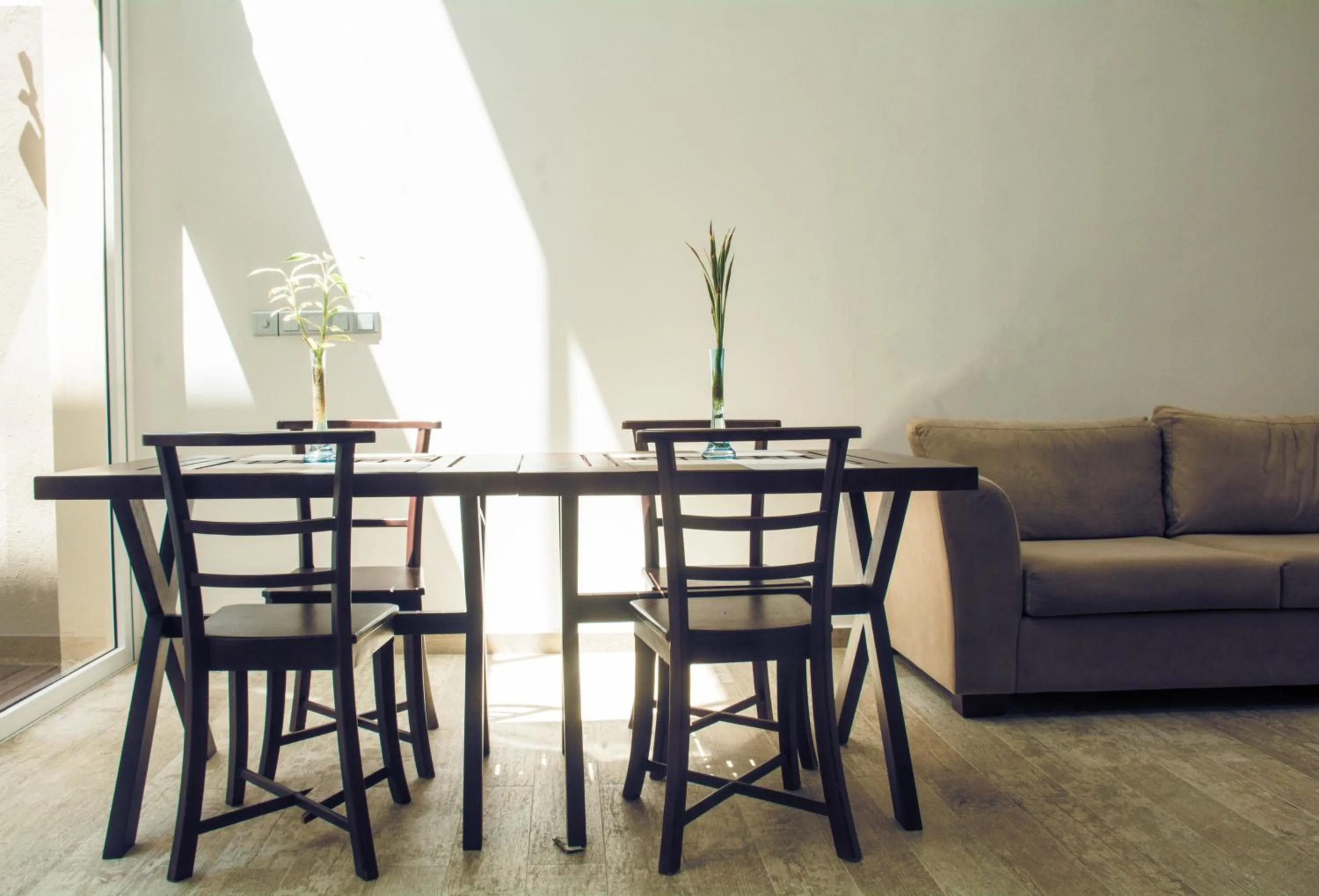 Dining area in Kings Landing Unawatuna