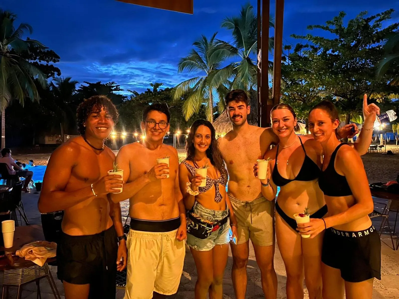 Guests in Viajero Tayrona Hostel & Ecohabs
