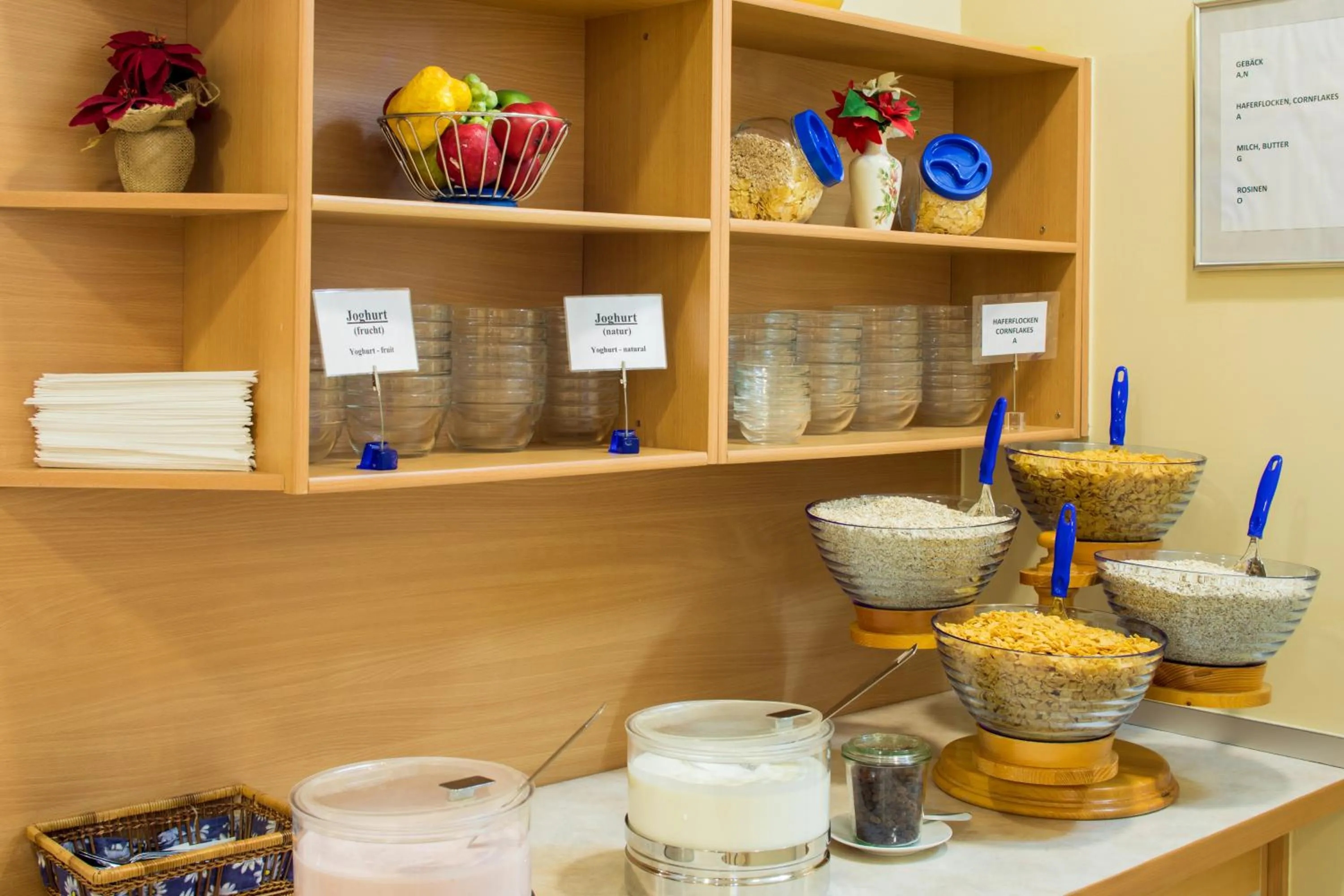 Coffee/tea facilities in Hotel Admiral