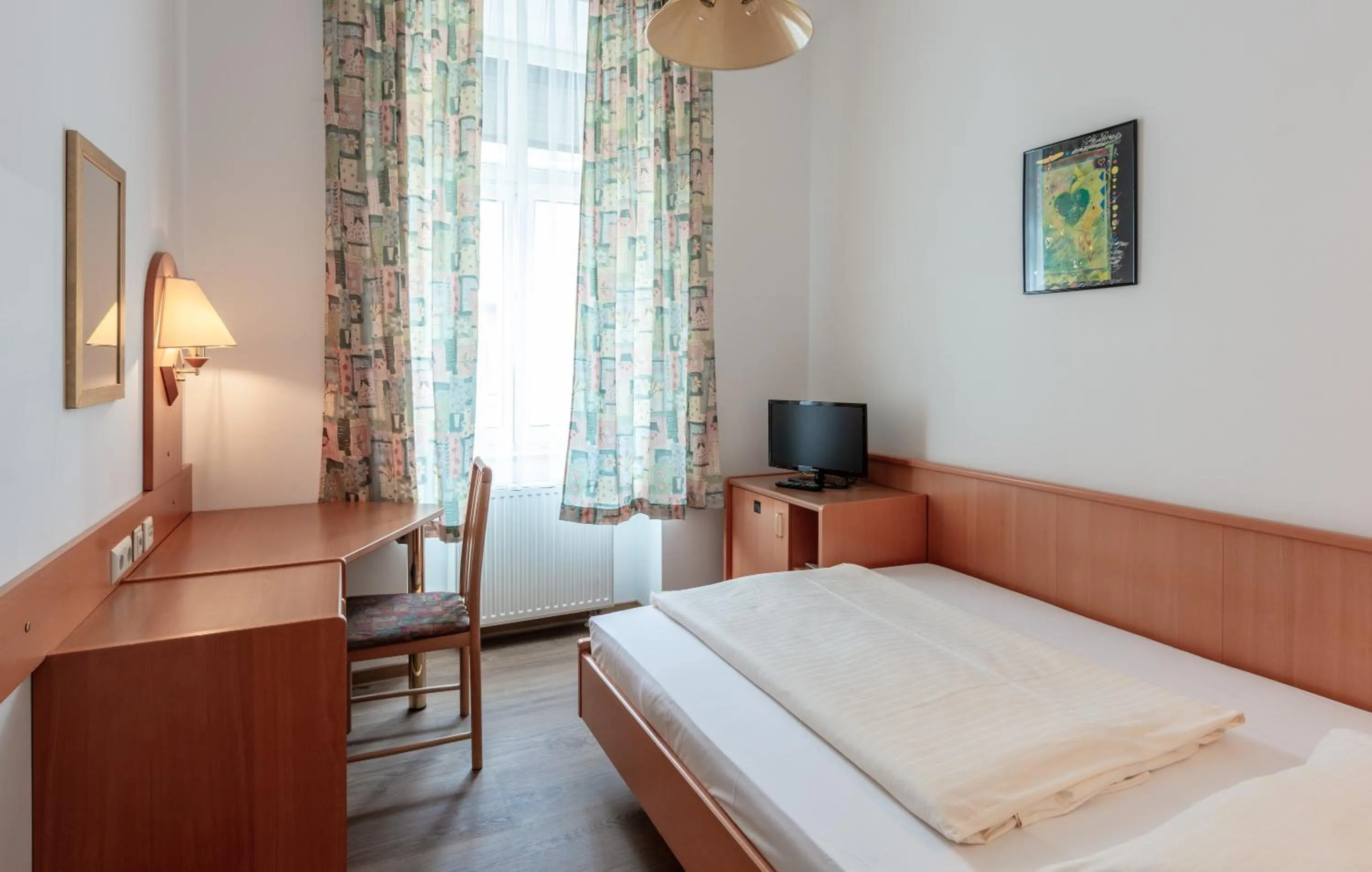 Bed in Hotel Admiral