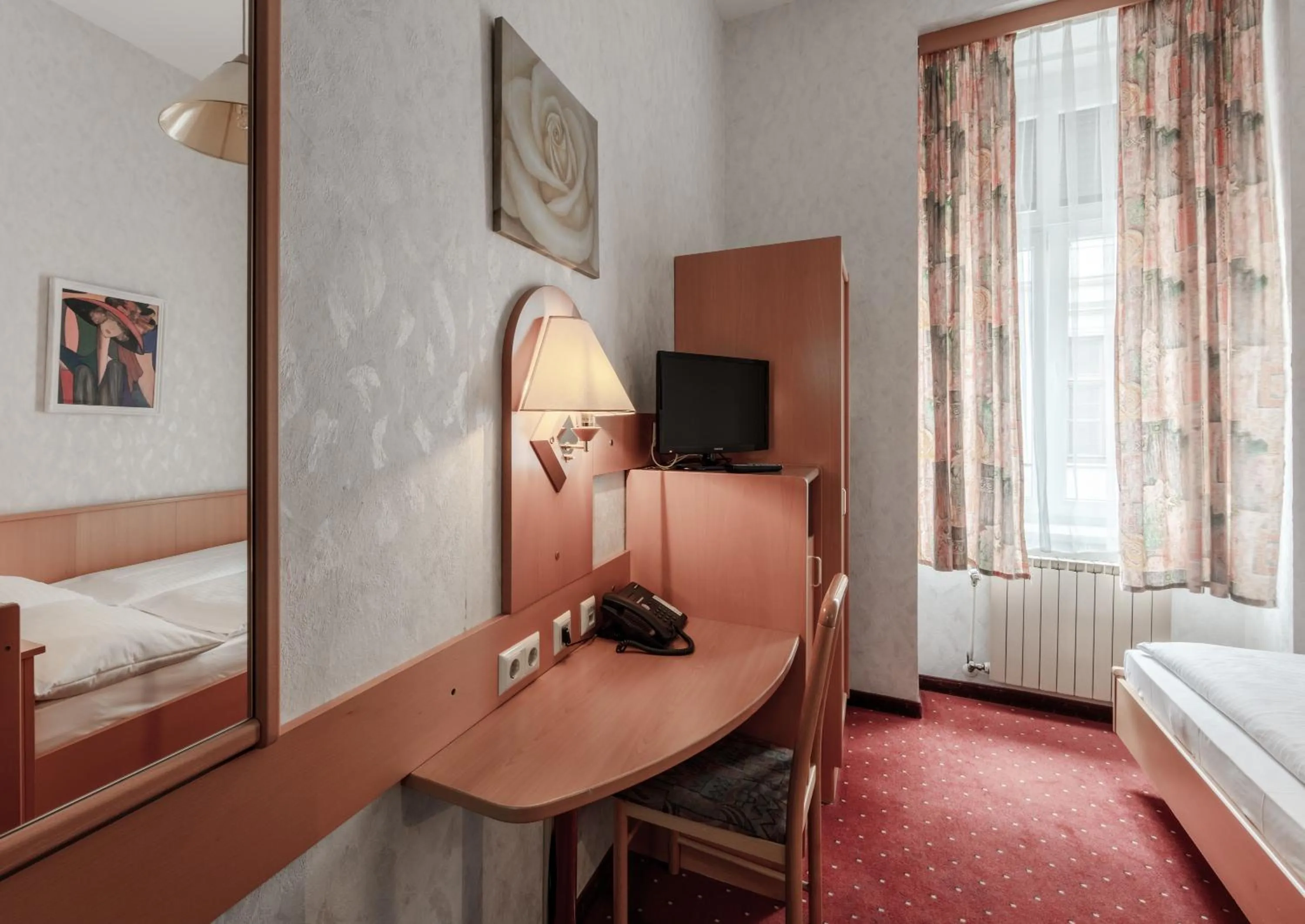 Bed in Hotel Admiral