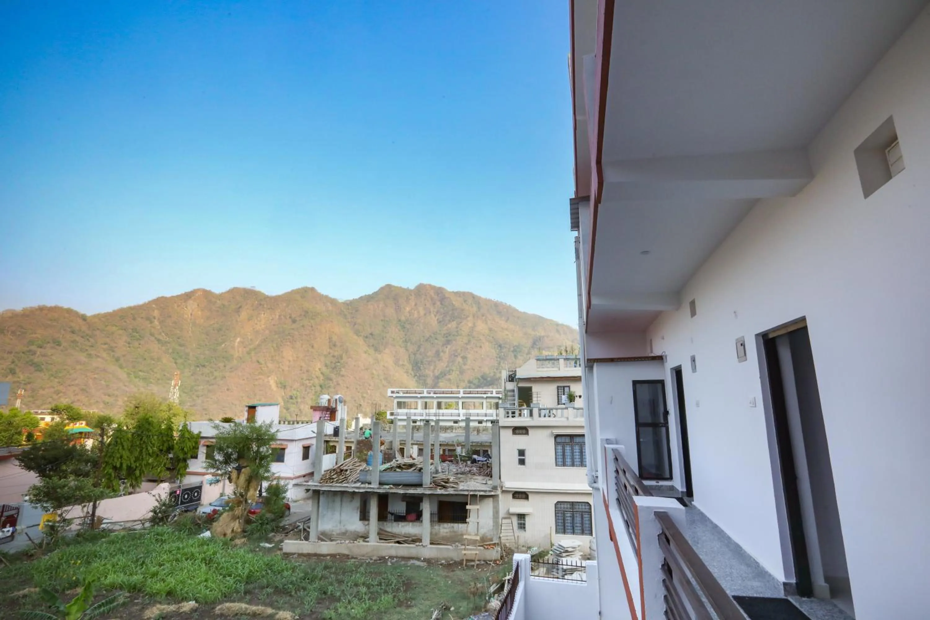 Neighbourhood in Hotel Tapovan Cottage