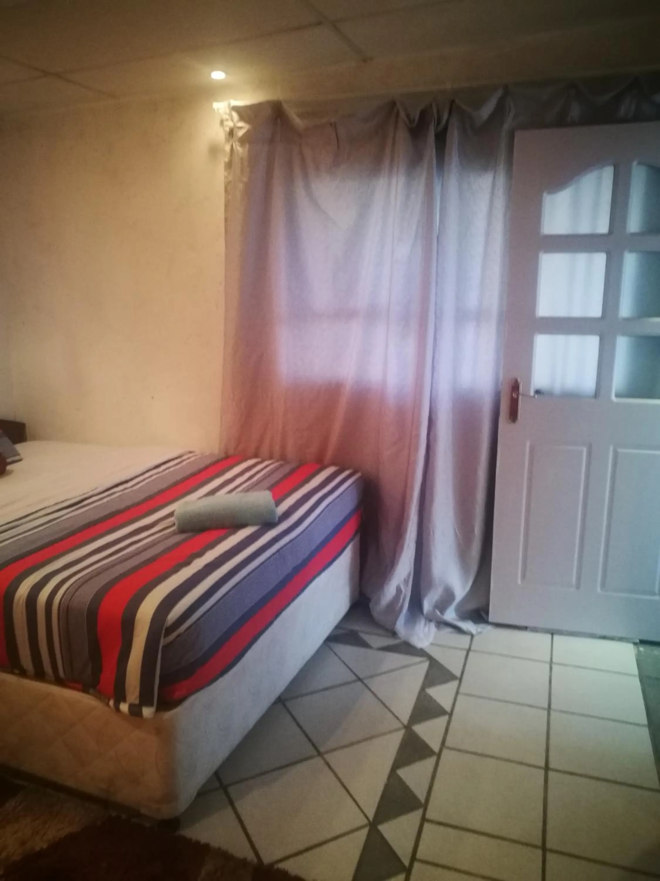 Photo of the whole room, Bed in Naisar Sparkling Apartment