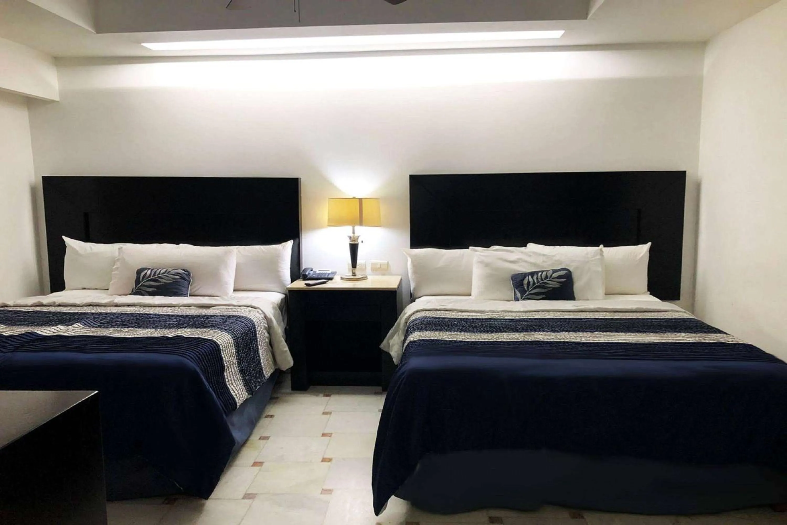 Photo of the whole room, Bed in Wyndham Garden Los Mochis Plaza Inn