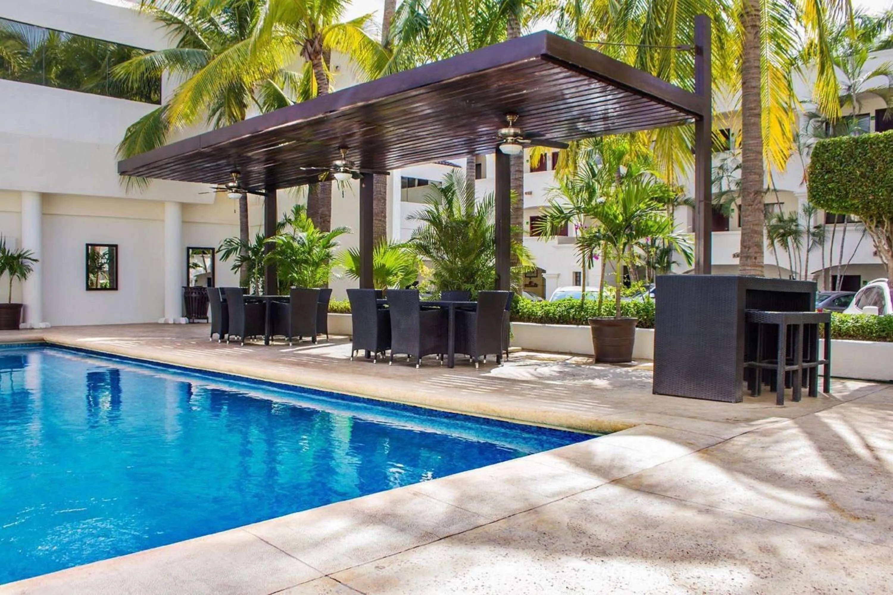 Pool view in Wyndham Garden Los Mochis Plaza Inn