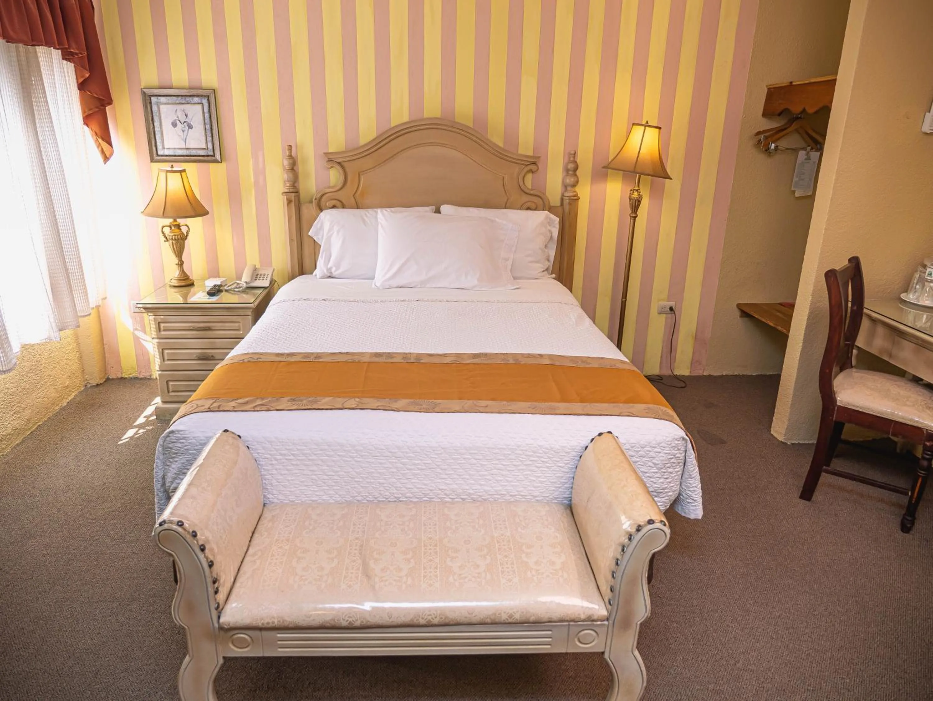 Bed in Boutique Hotel La Cordillera