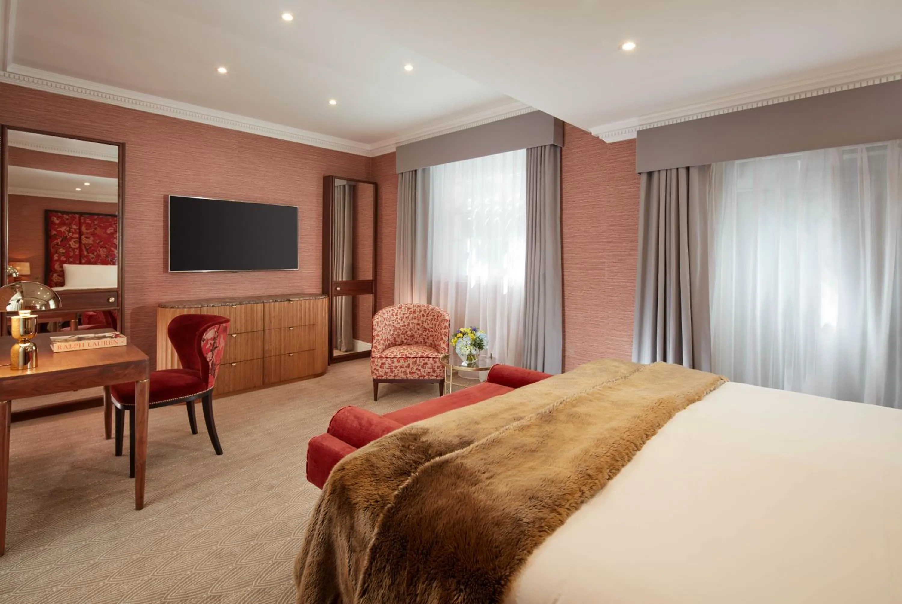 Bed in Flemings Mayfair - Small Luxury Hotel of the World