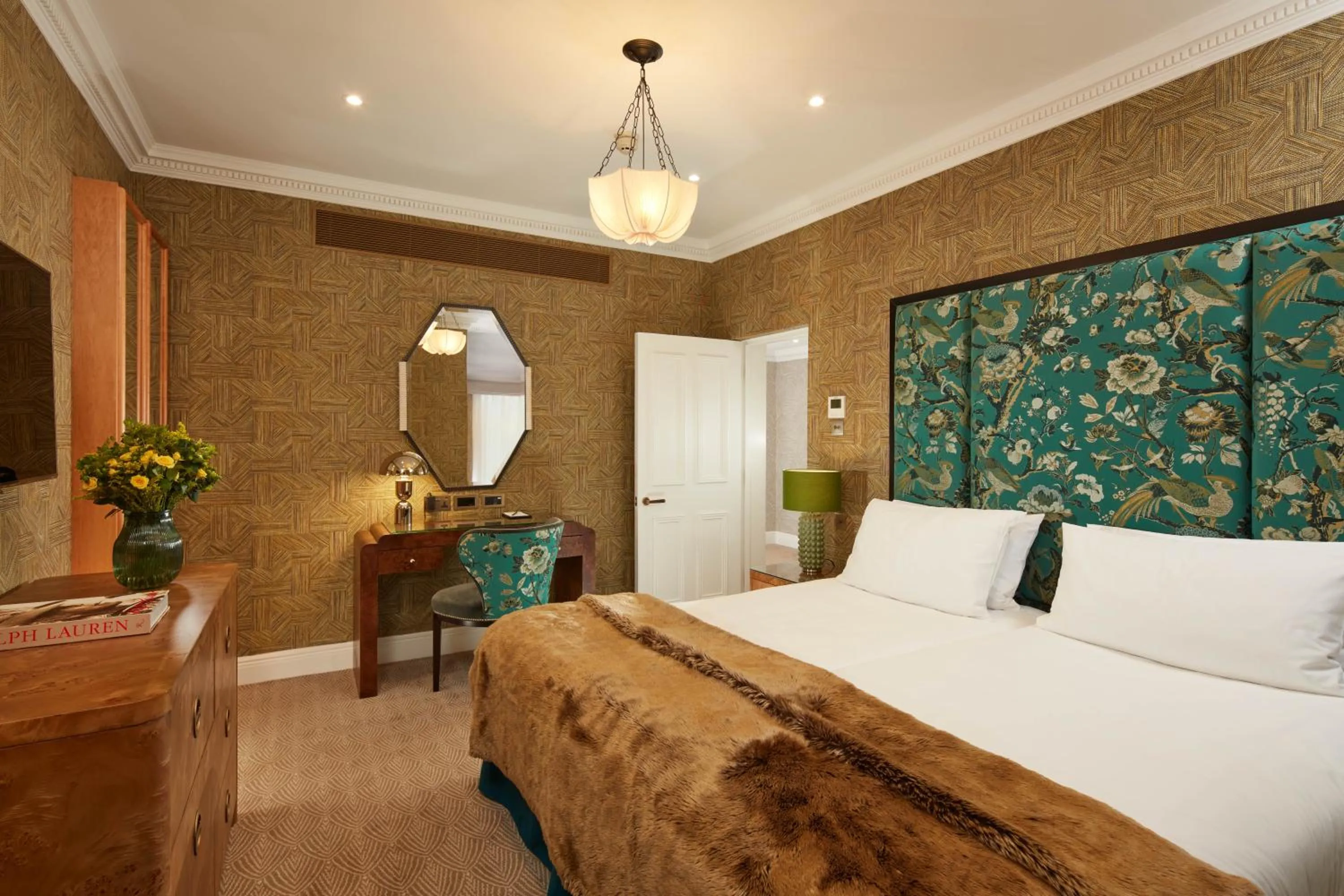 Bed in Flemings Mayfair - Small Luxury Hotel of the World