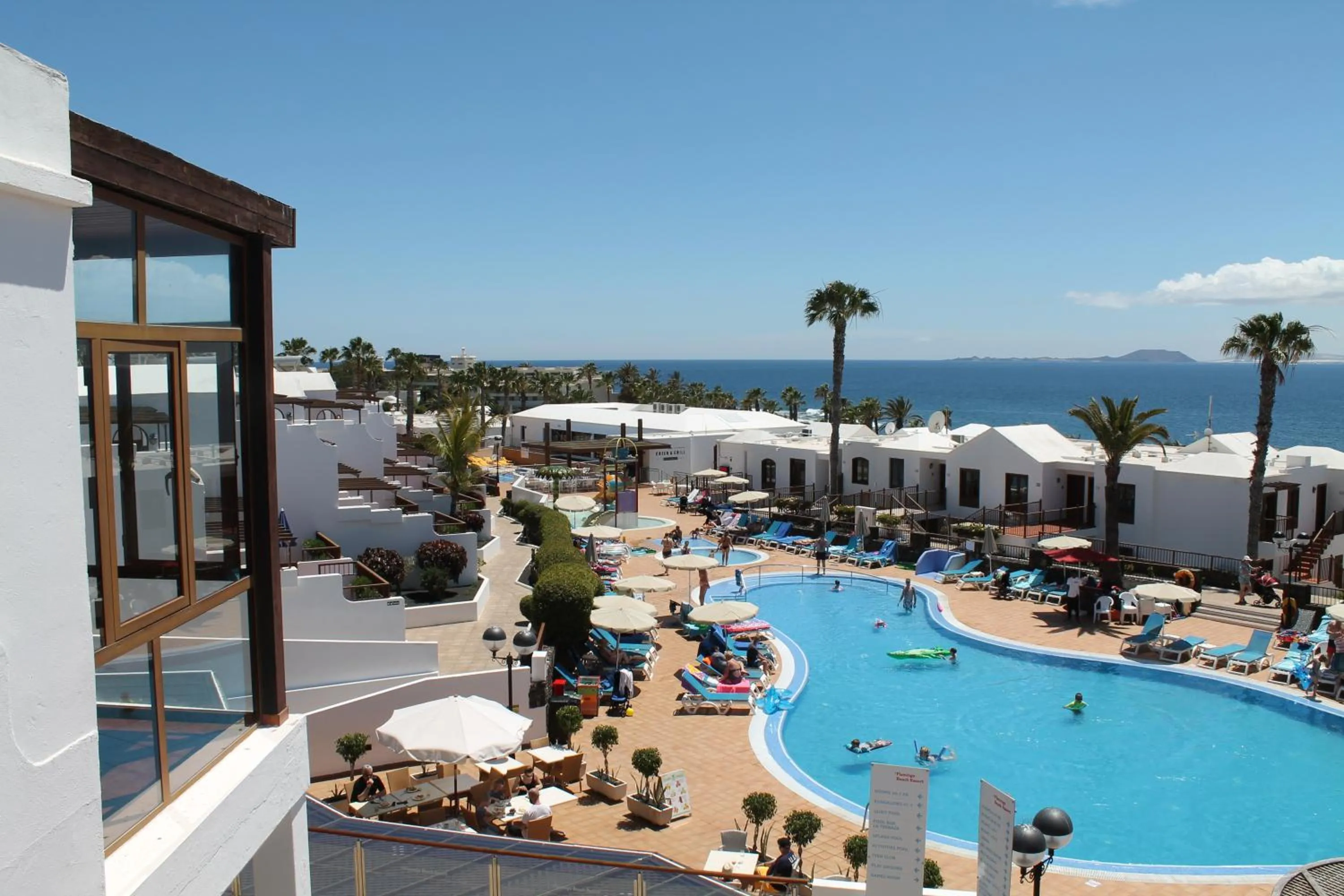 Swimming pool in Grupotel Flamingo Beach