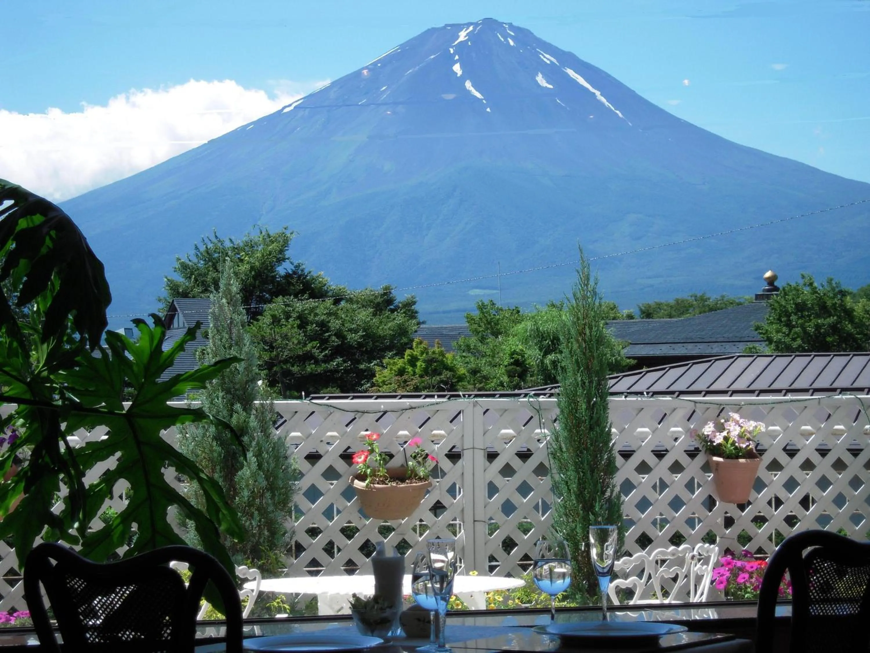 Mountain view in Auberge Mermaid