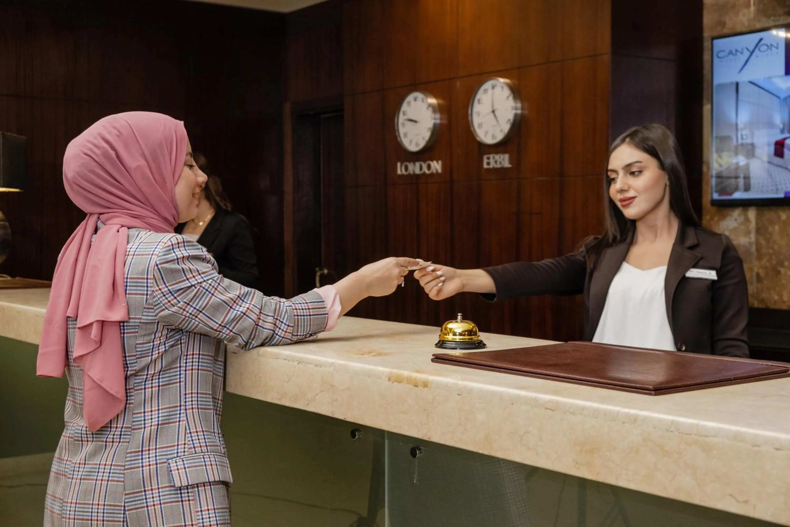 Staff in Canyon Hotel Erbil