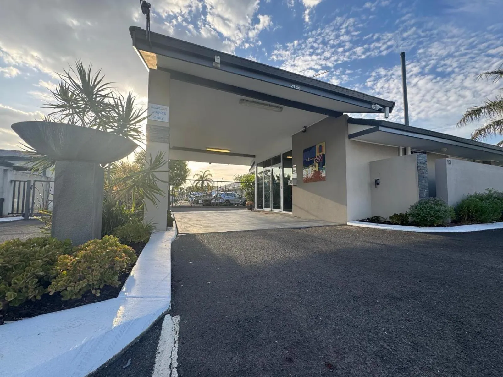 Property building in Busselton Gale Street Motel & Villas