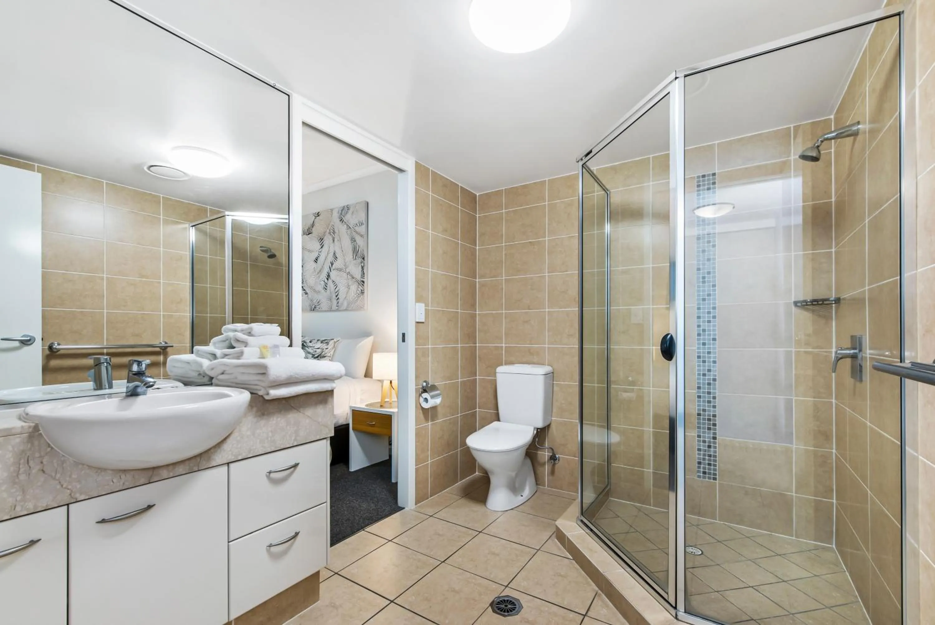 Shower in Rovera Apartments