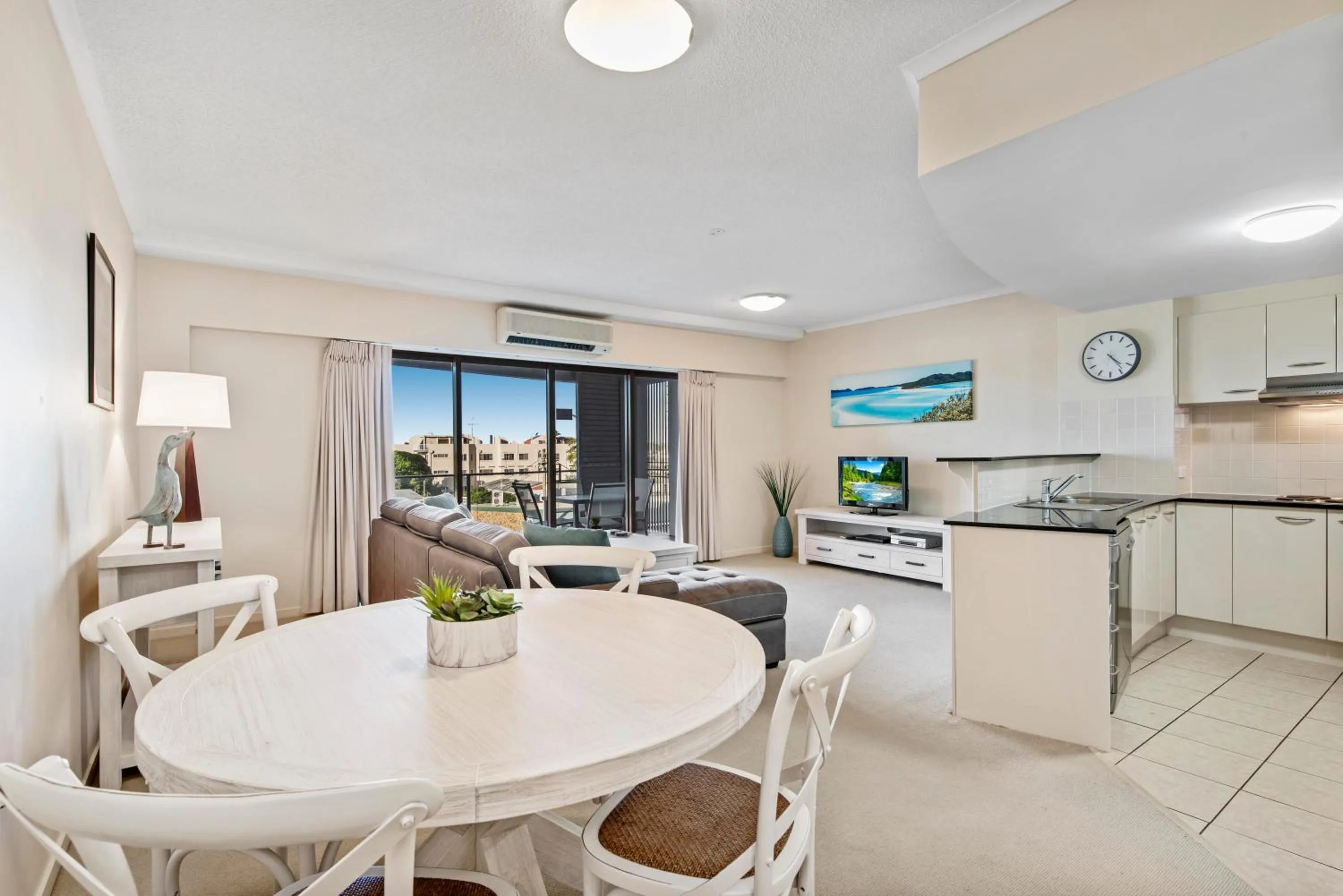 Kitchen or kitchenette in Rovera Apartments