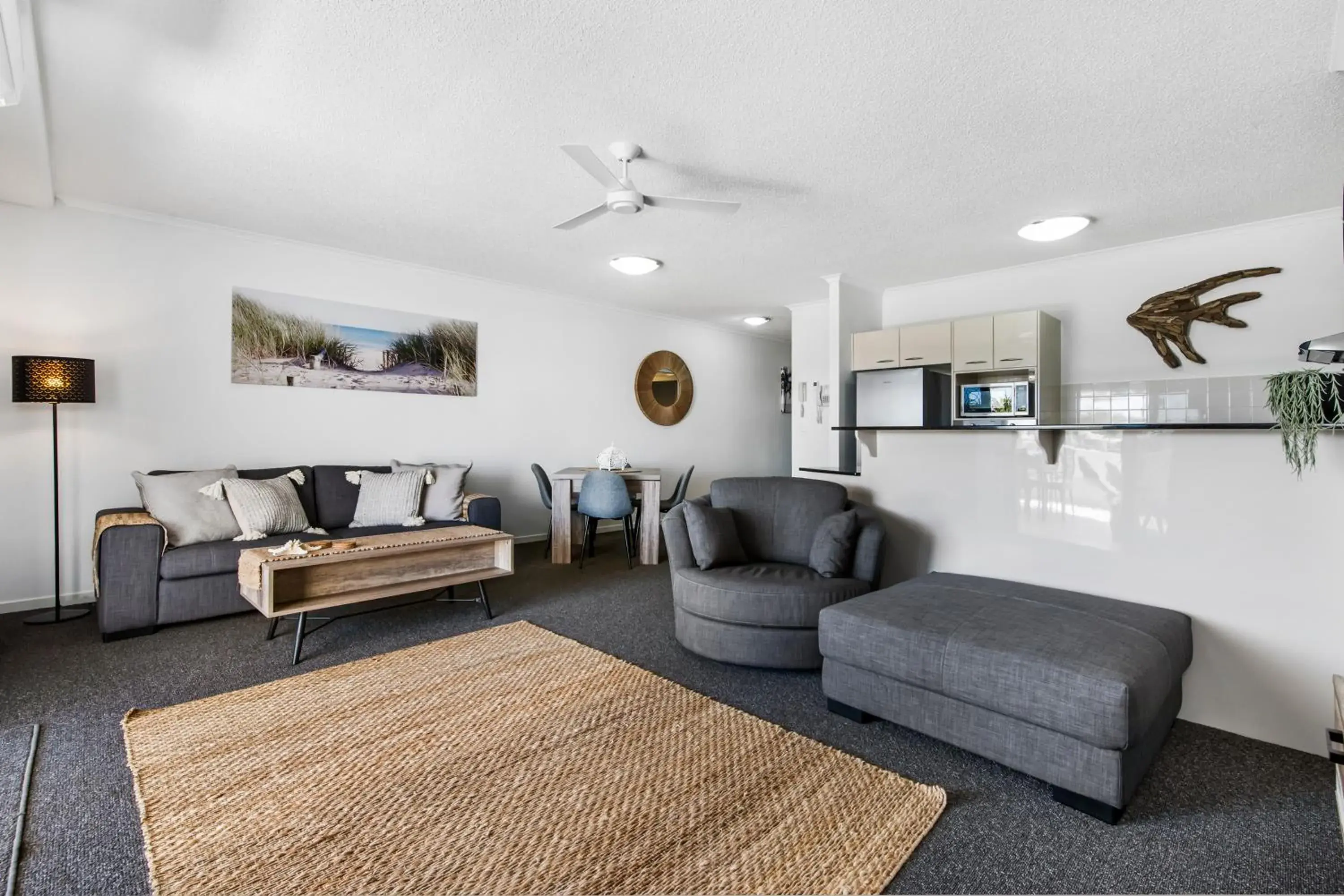 One-Bedroom Apartment with Balcony - Level 1 in Rovera Apartments One-Bedroom Apartment with Balcony - Level 1 in Rovera Apartments