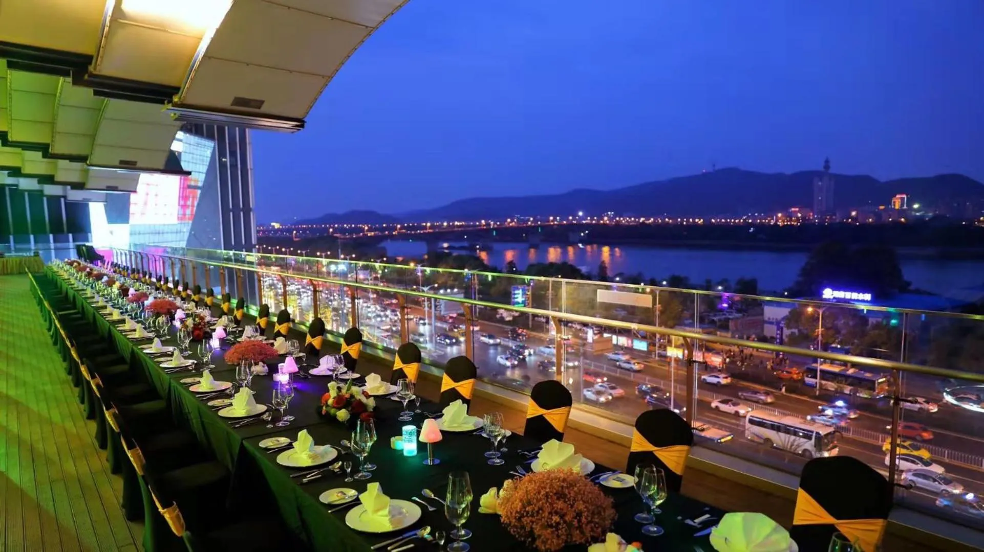 Restaurant/places to eat in Wanda Vista Changsha