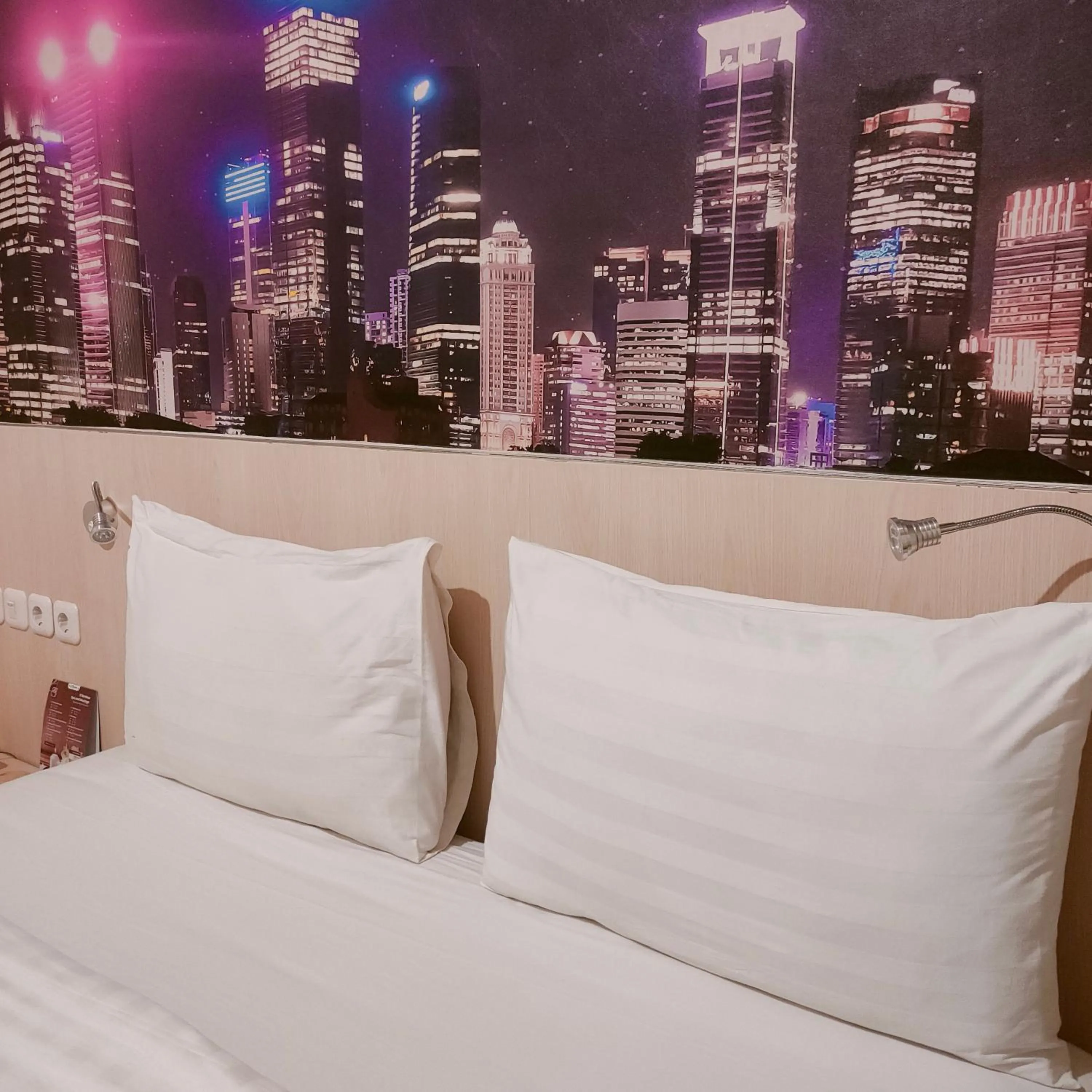 Bed in D'Bamboo Suites