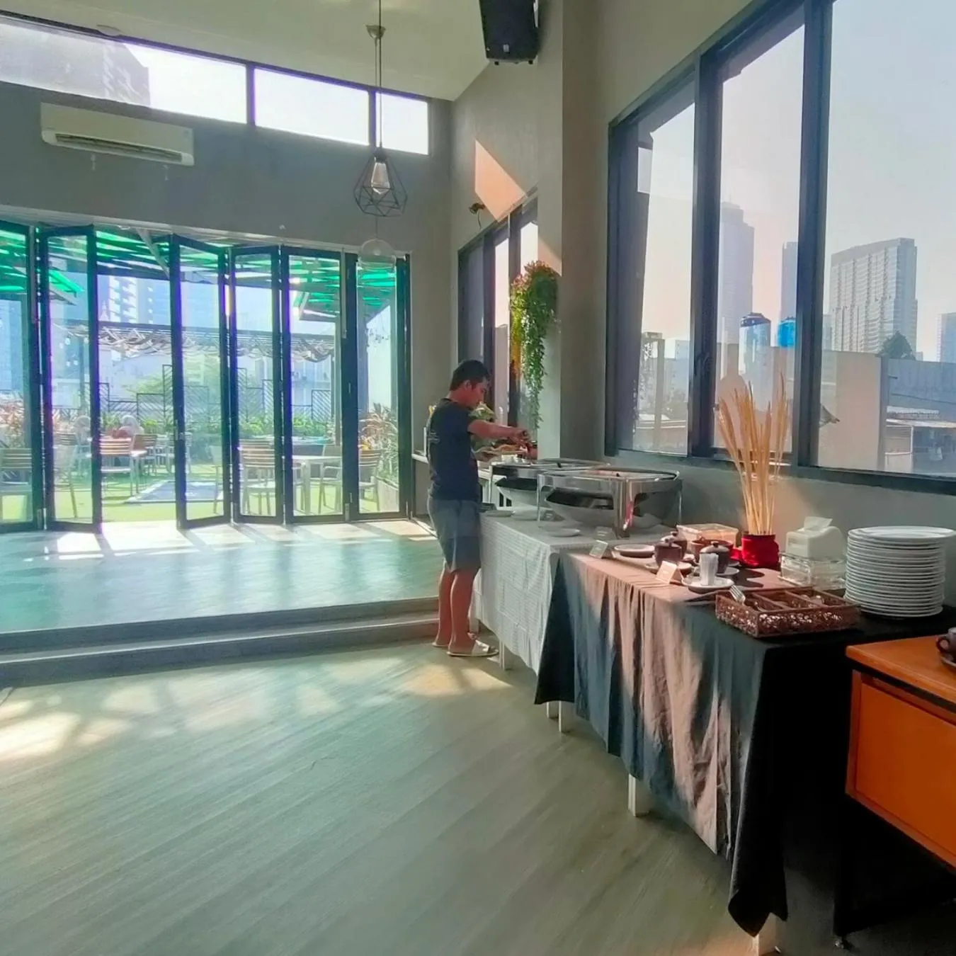 Breakfast in D'Bamboo Suites