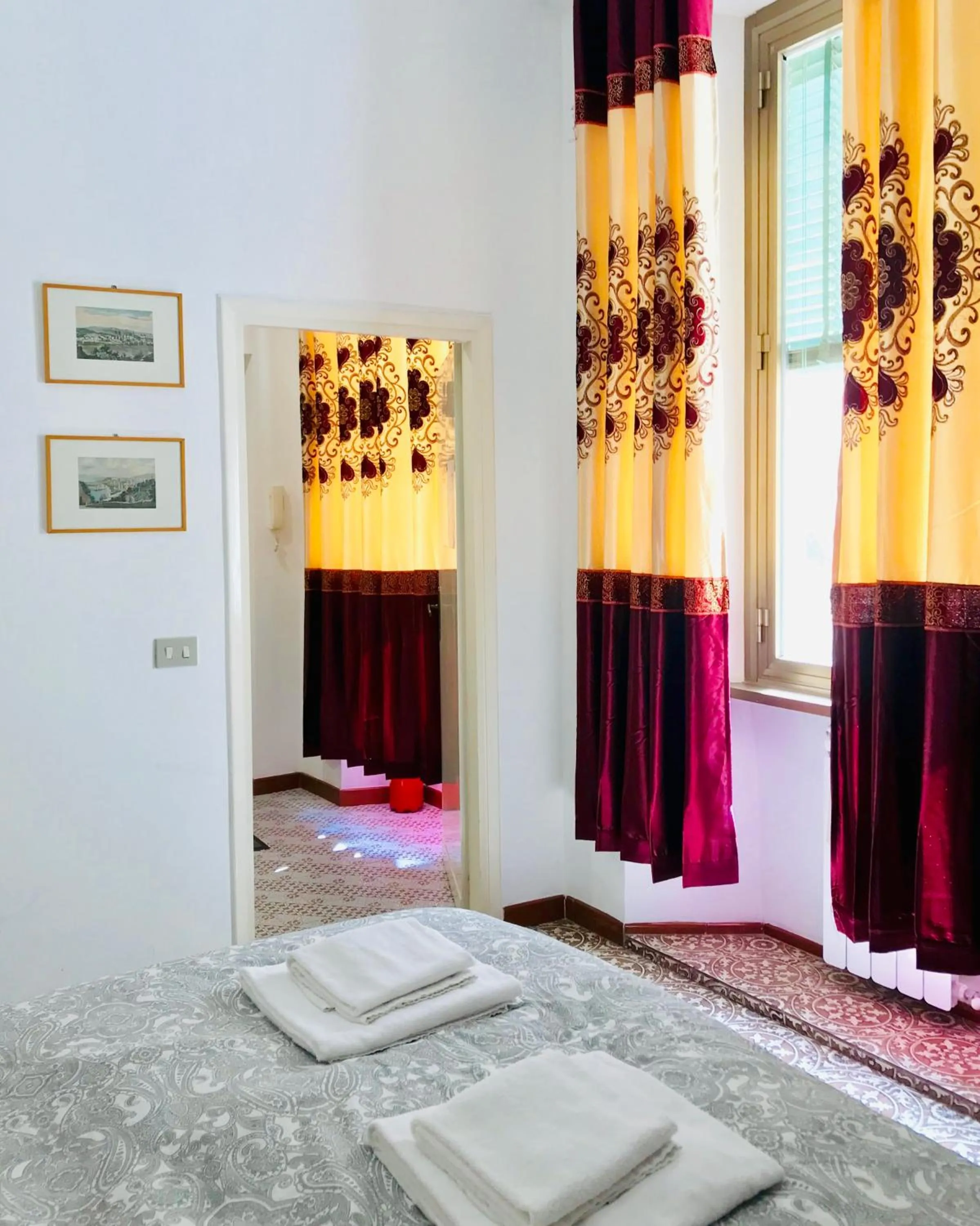 Bedroom, Bed in COLOSSEUM LUXURY ROOM