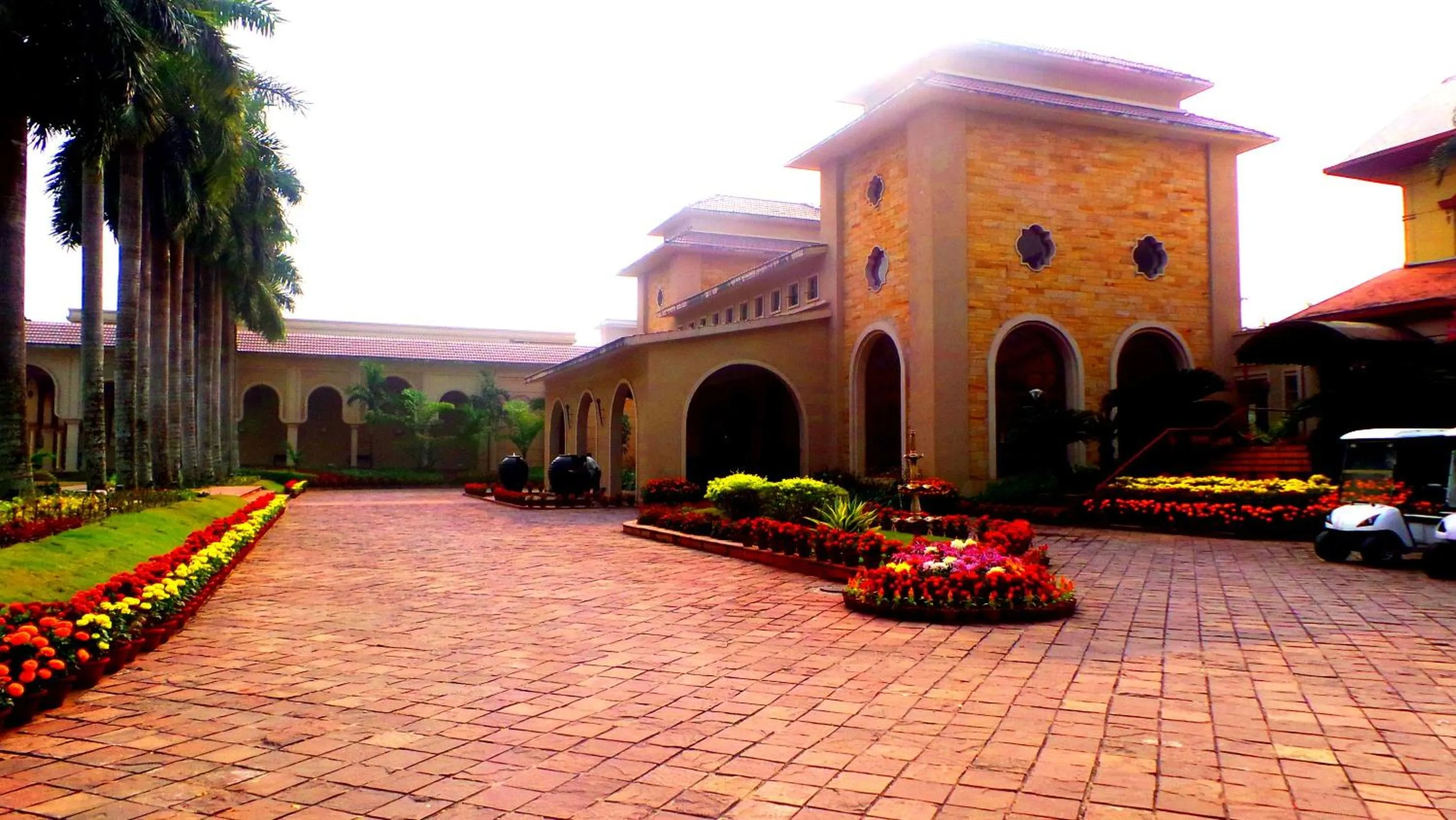 Property building in Ibiza The Fern Resort & Spa, Kolkata