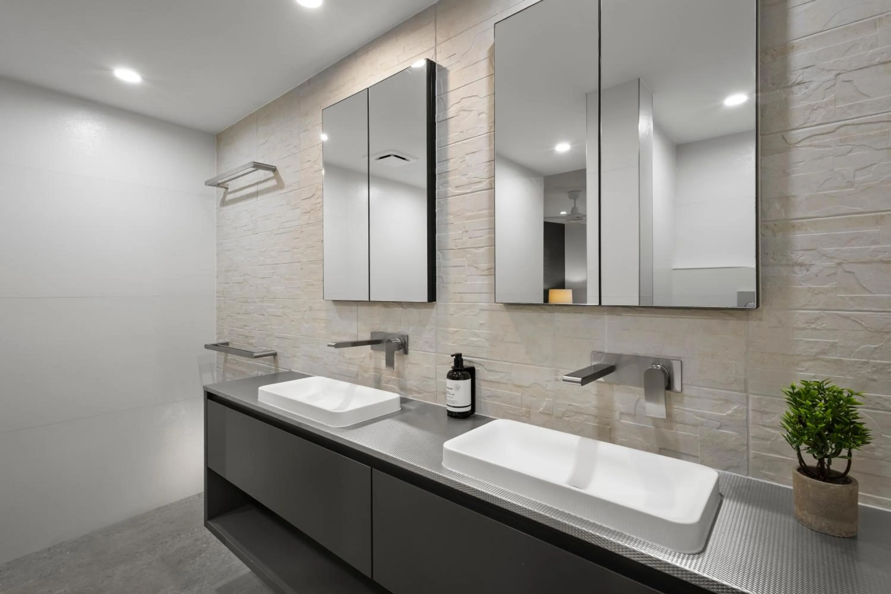 Bathroom in Sunshine Vista