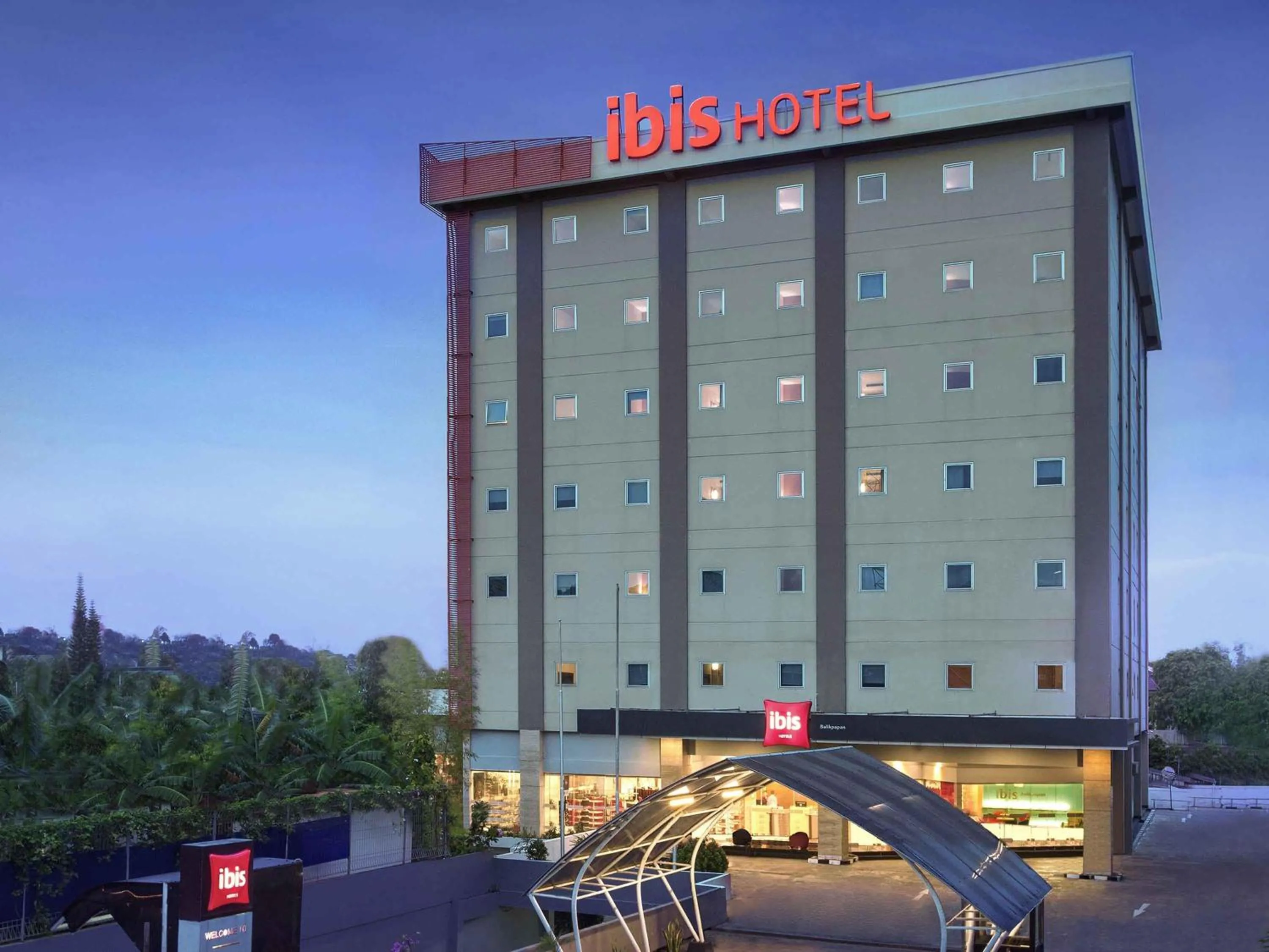 Property building in Ibis Balikpapan
