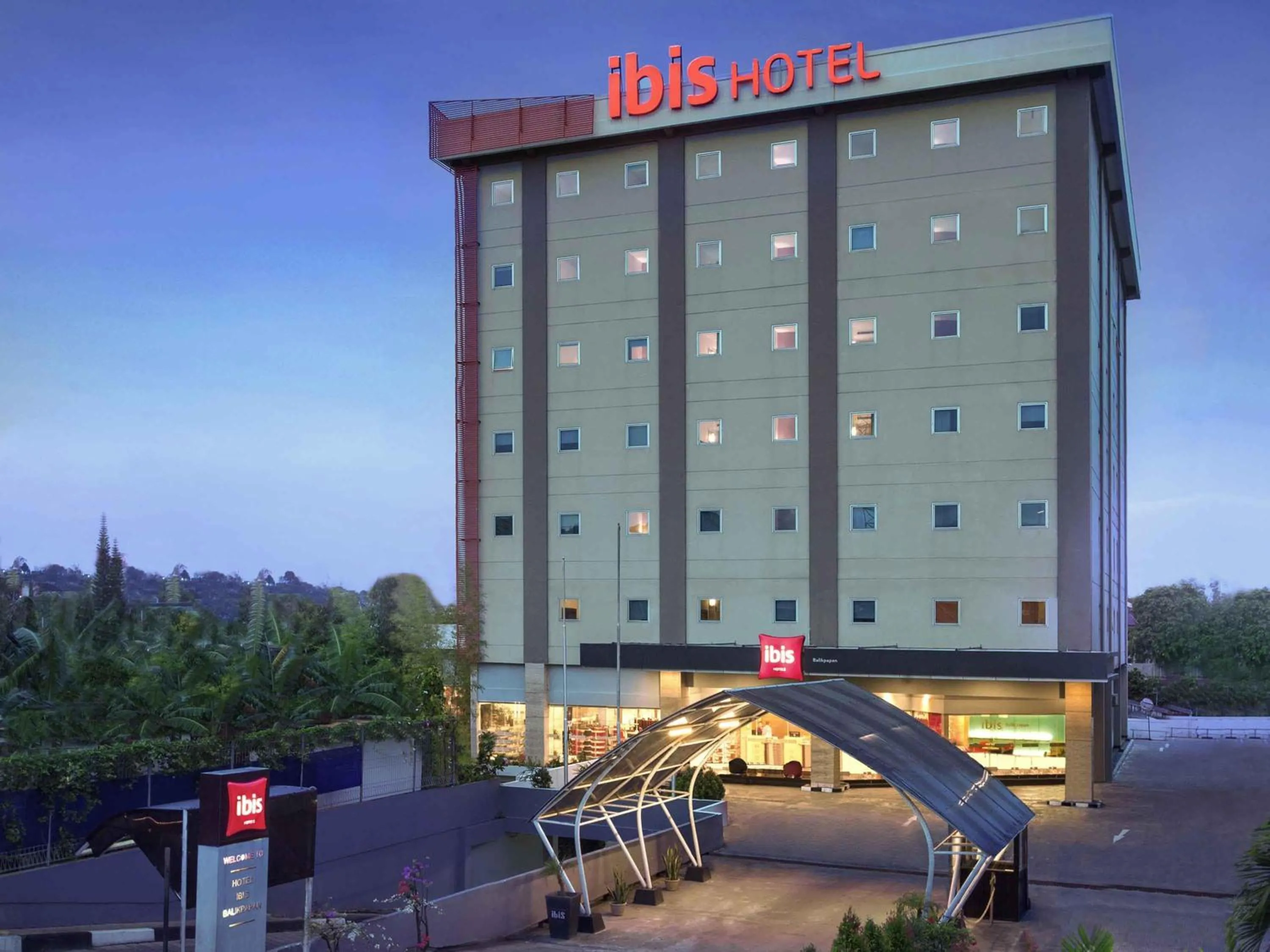 Property building in Ibis Balikpapan