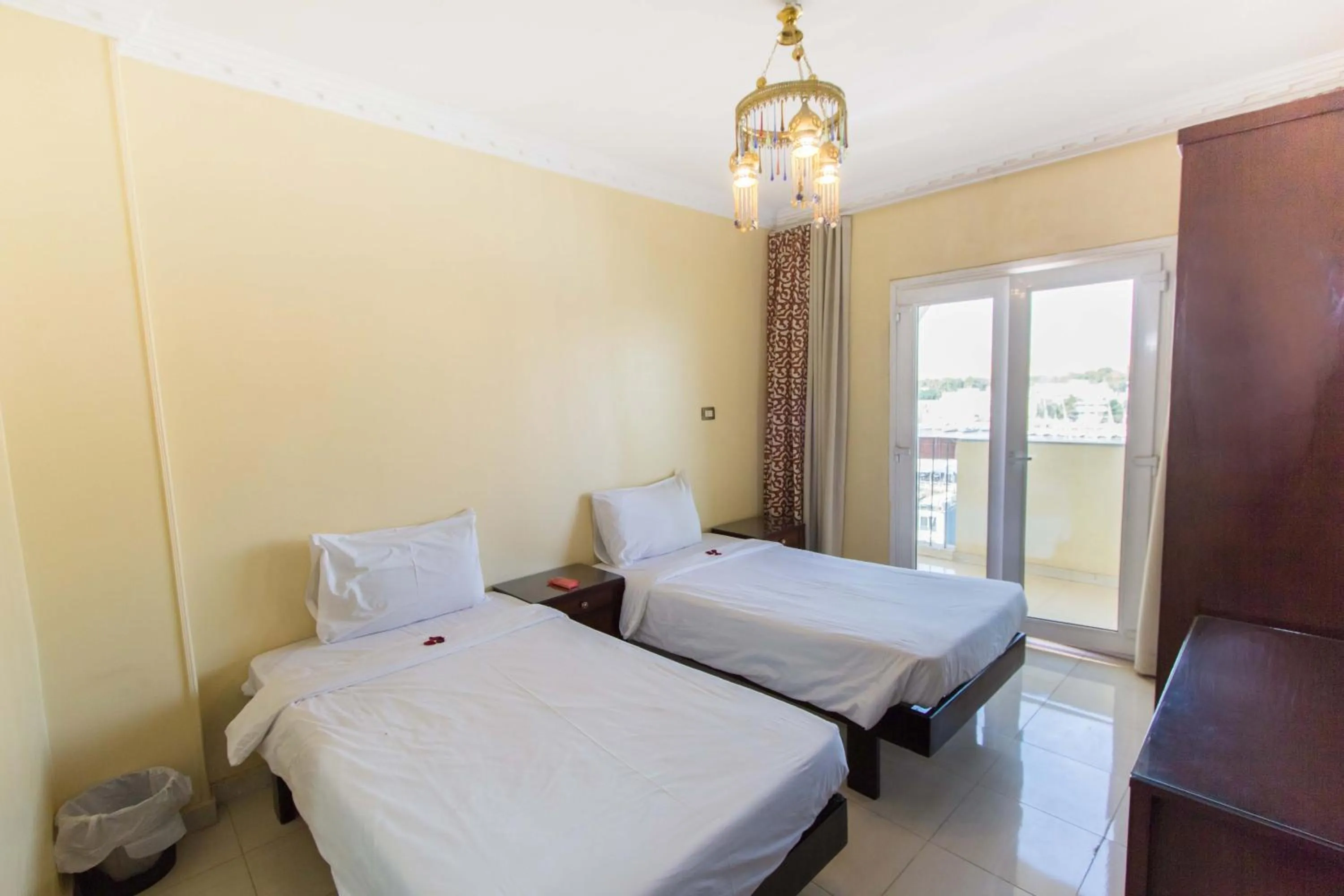 Photo of the whole room, Bed in Philae Hotel Aswan