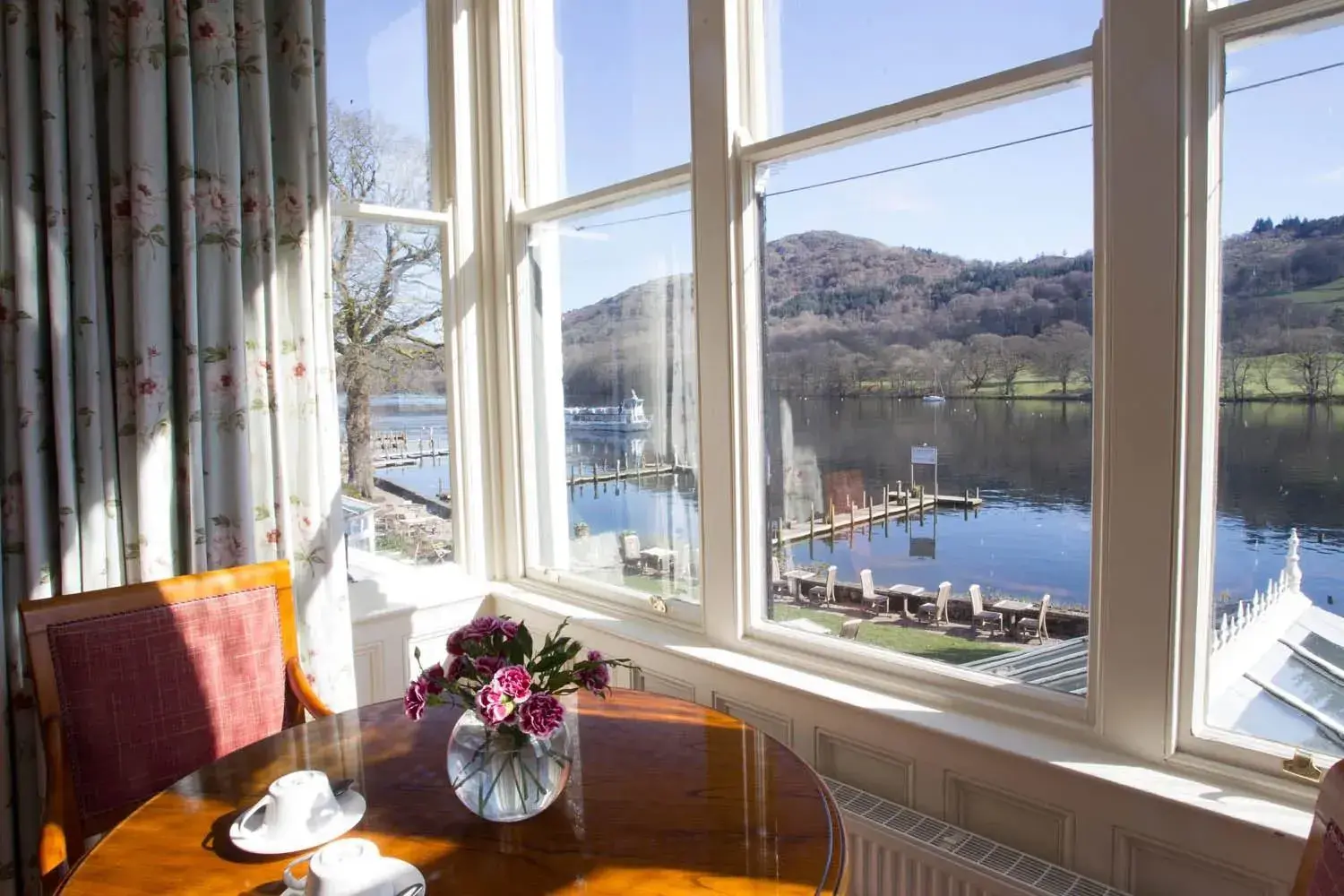 Suite with Lake View in Lakeside Hotel and Spa Suite with Lake View in Lakeside Hotel and Spa