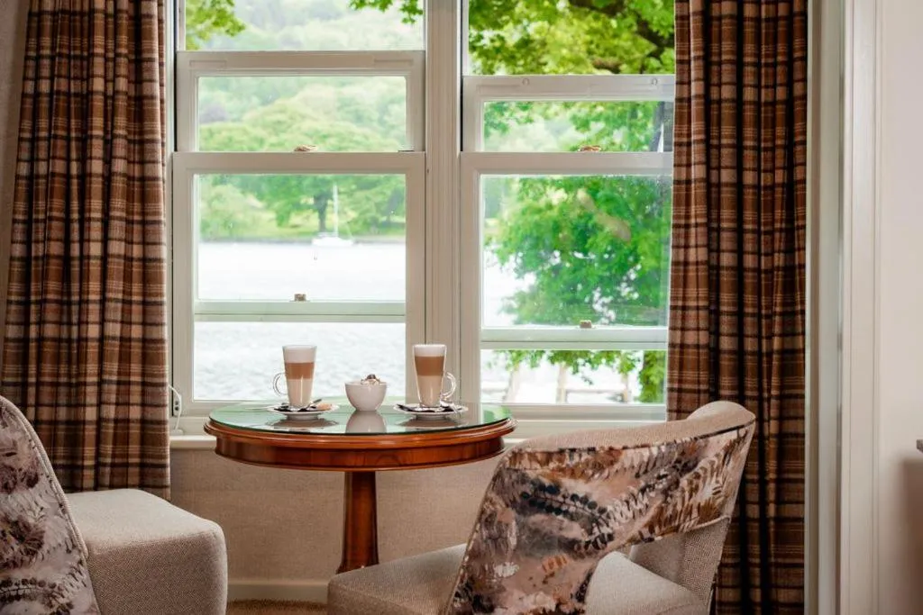 Lakeside Hotel and Spa