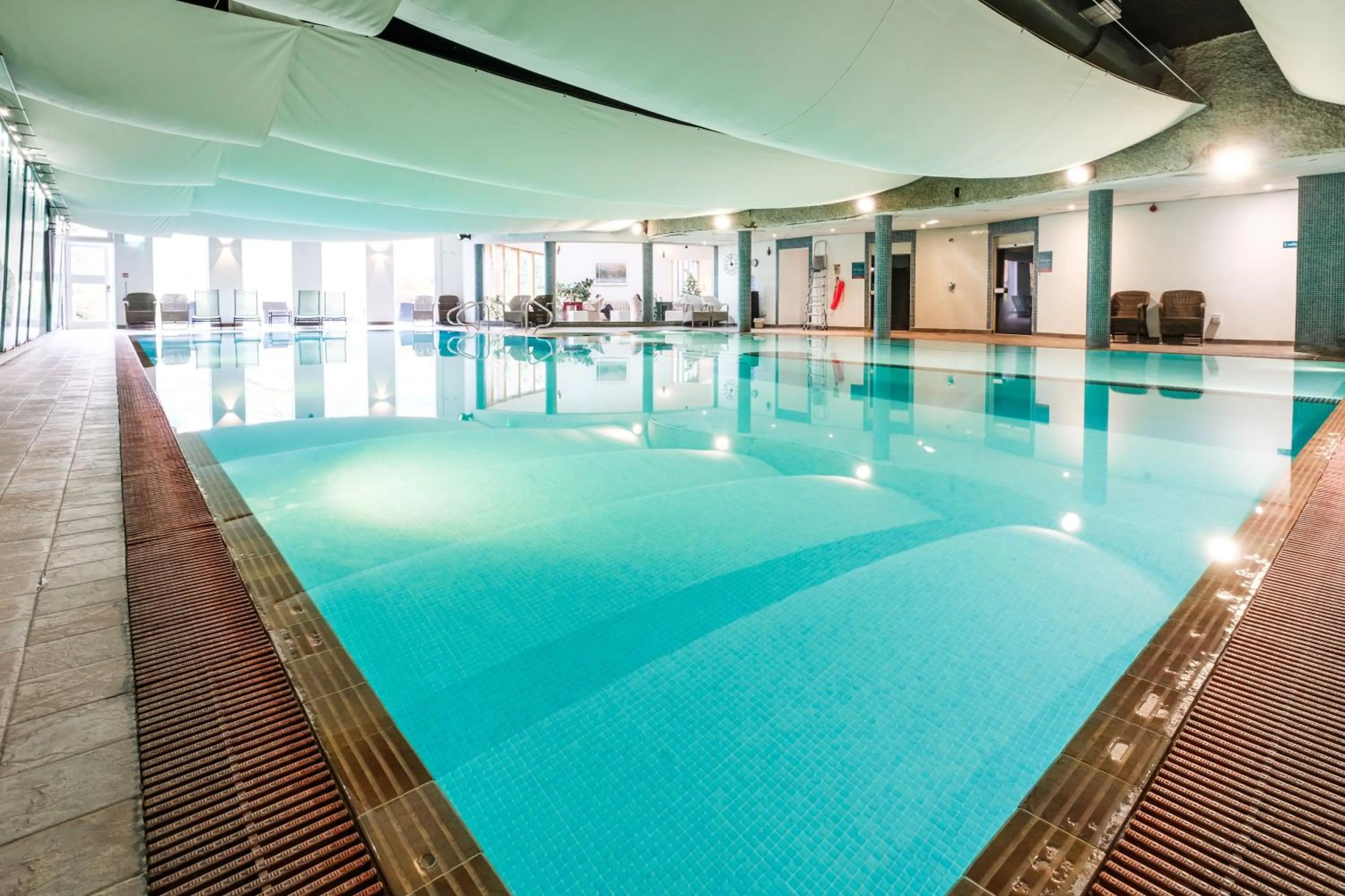 Lakeside Hotel and Spa