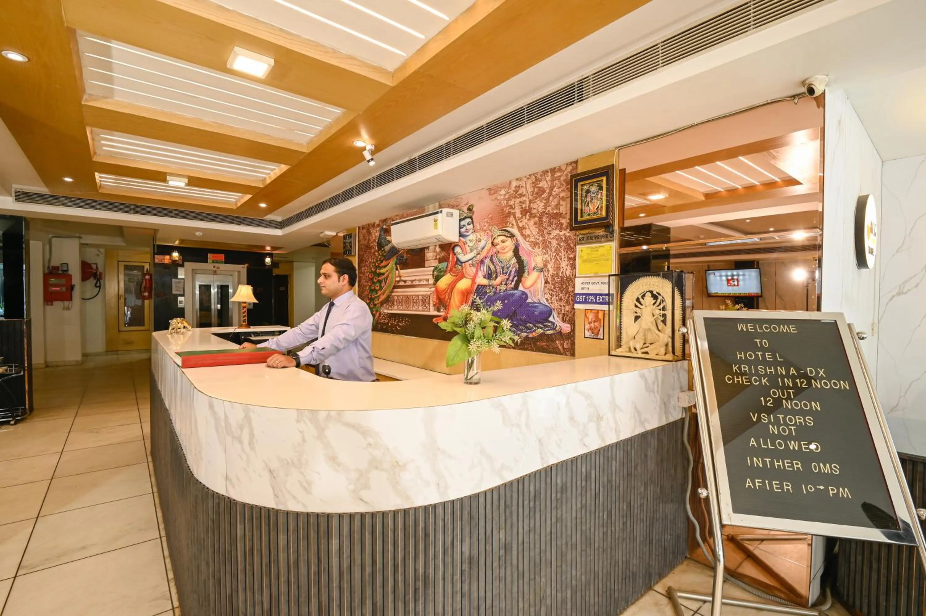 Lobby or reception in Hotel Krishna Deluxe-By RCG Hotels