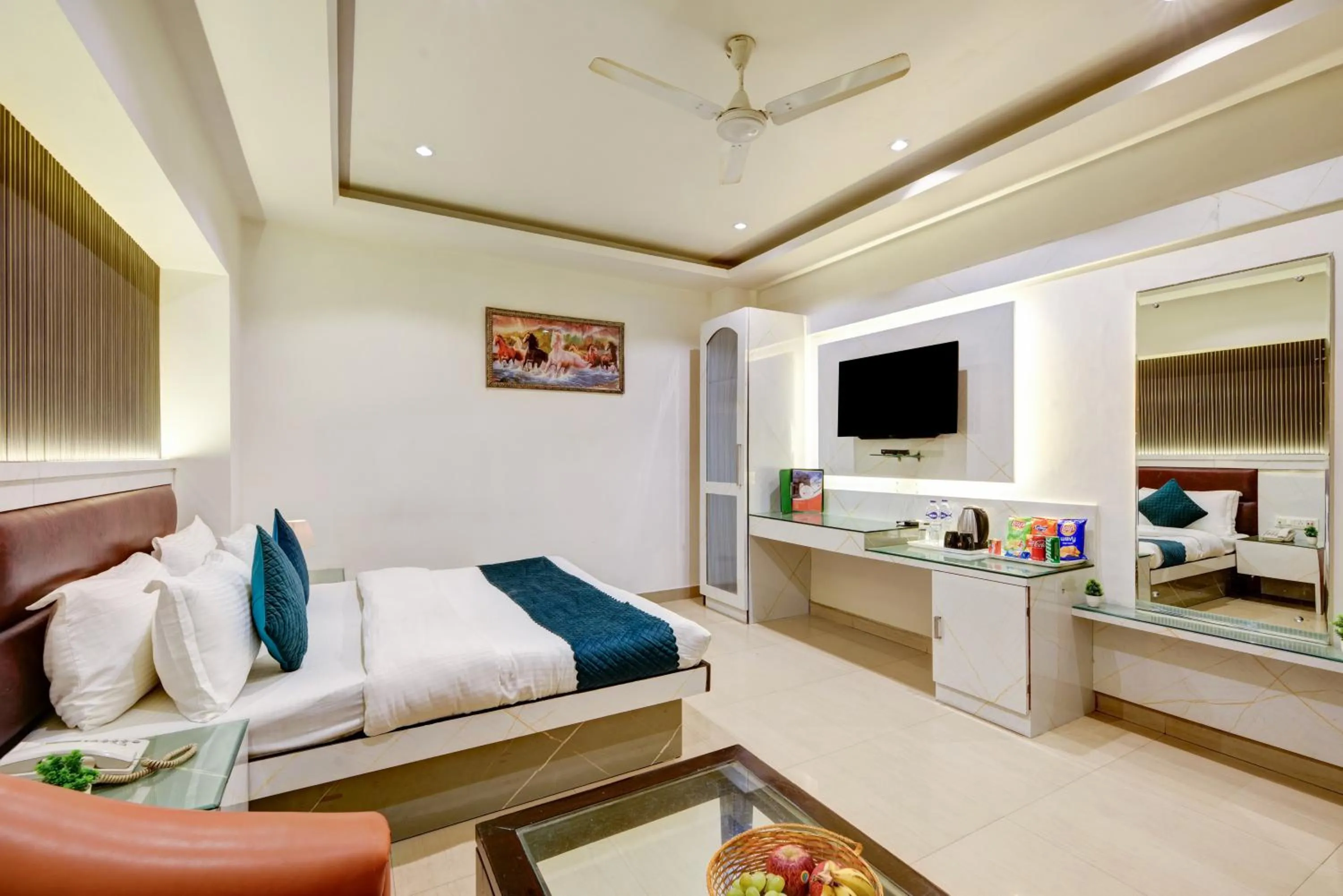 Bedroom in Hotel Krishna Deluxe-By RCG Hotels