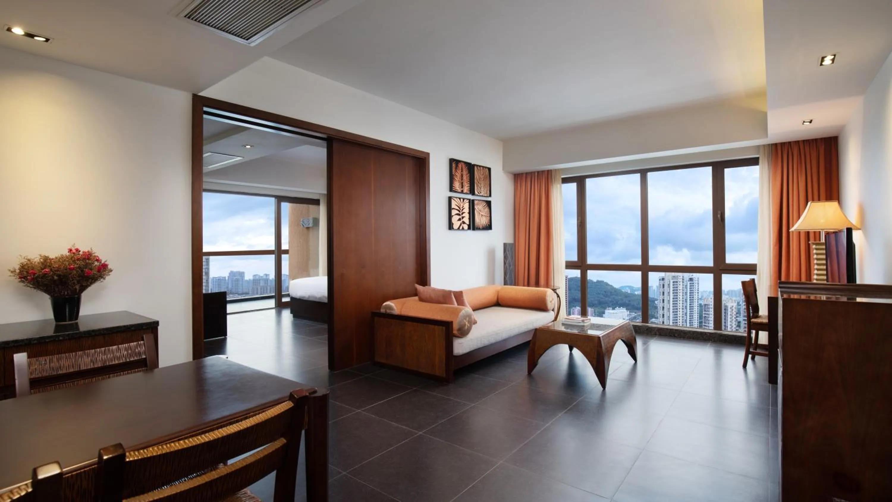 Photo of the whole room in Mangrove Tree Resort World Sanya Bay-Kapok