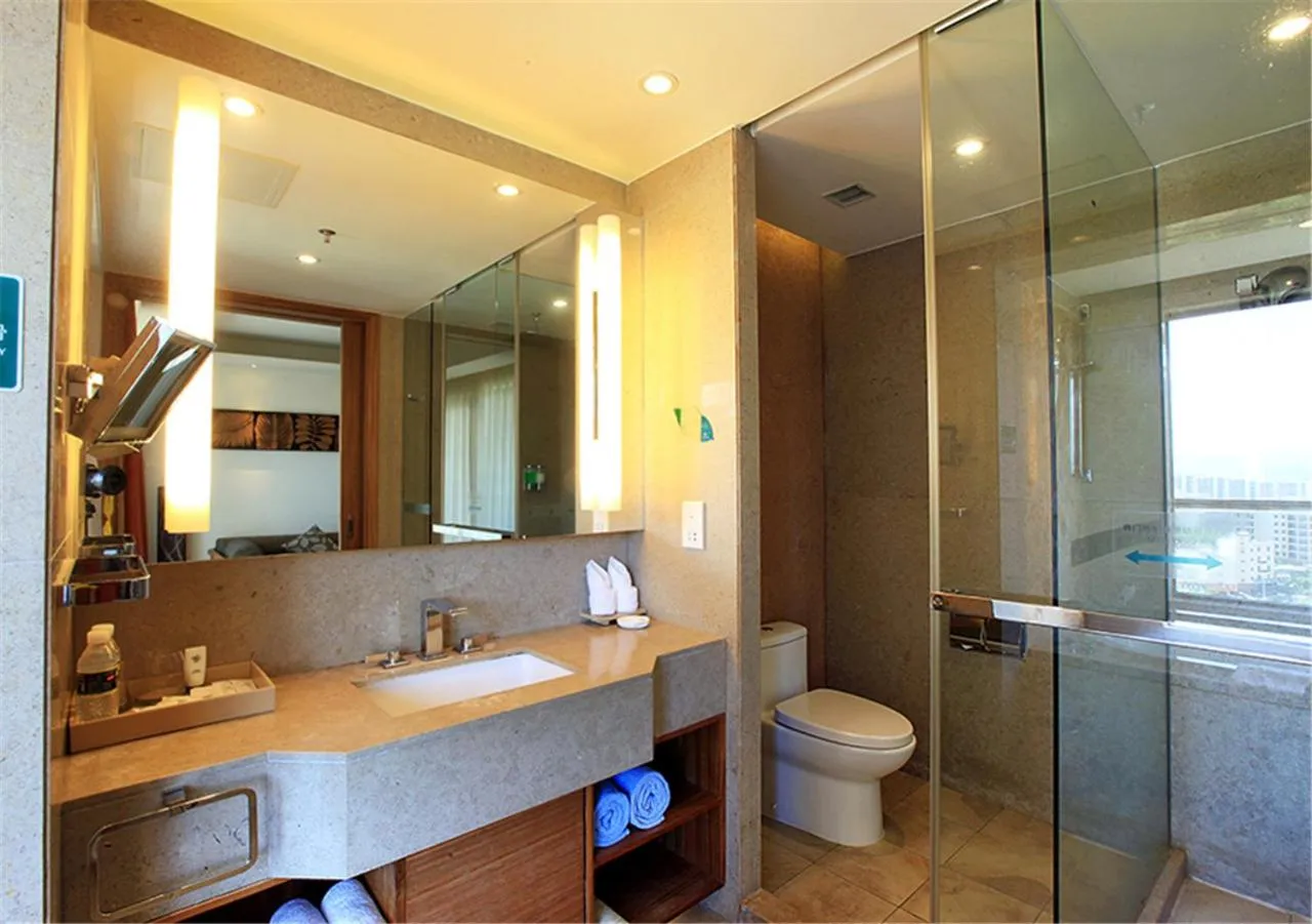 Toilet in Mangrove Tree Resort World Sanya Bay-Kapok