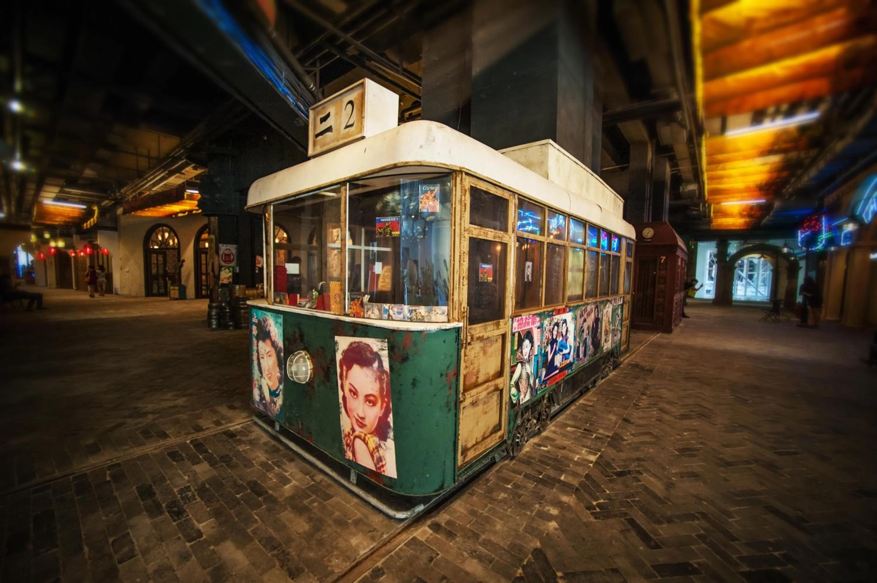 Shopping Area in Mangrove Tree Resort World Sanya Bay-Kapok