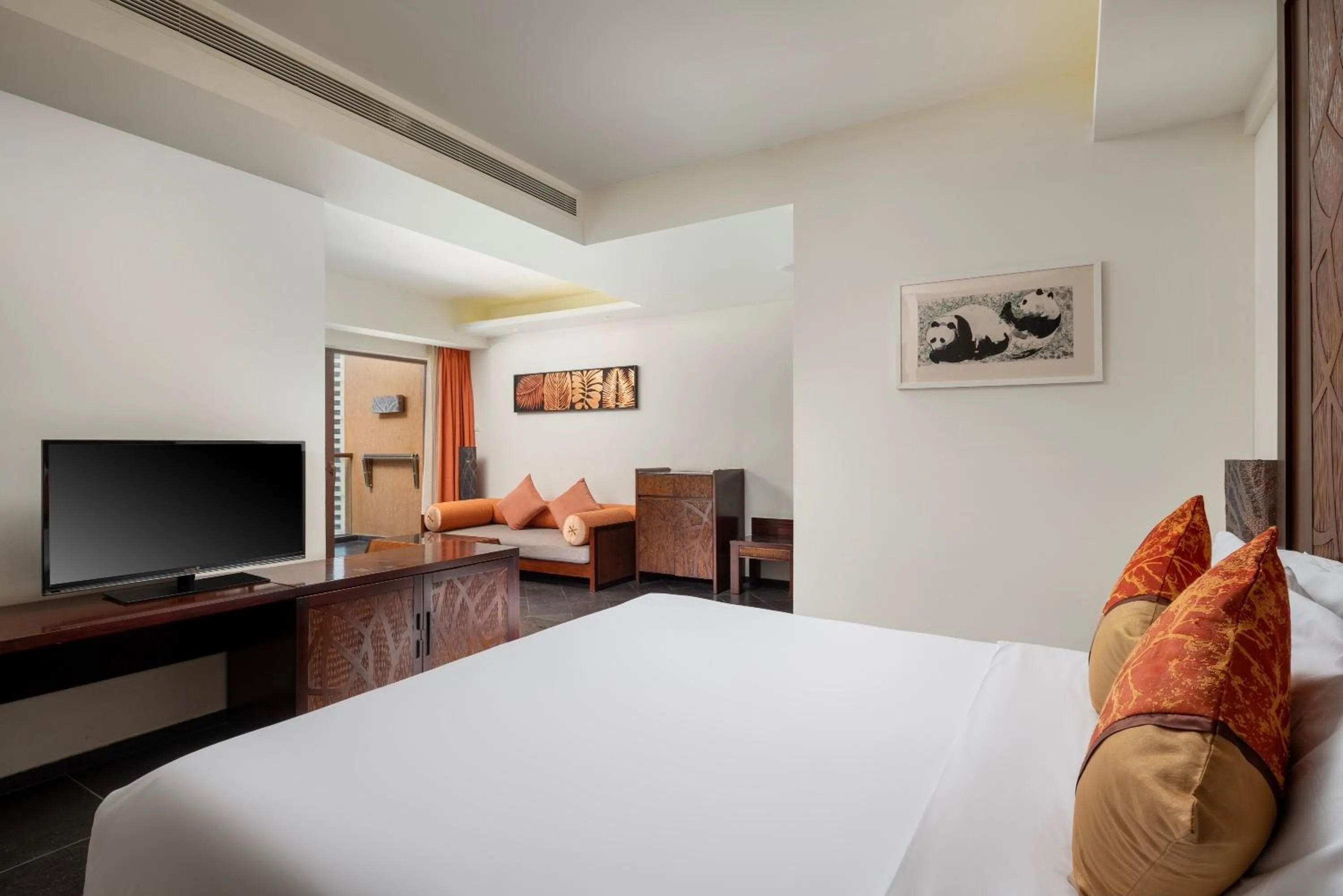 Photo of the whole room in Mangrove Tree Resort World Sanya Bay-Kapok