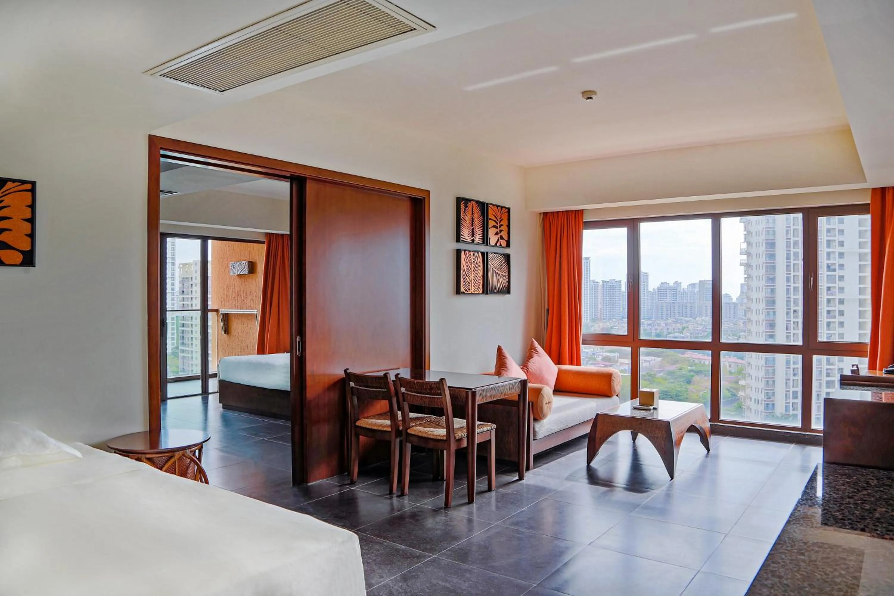 Living room, Bed in Mangrove Tree Resort World Sanya Bay-Kapok