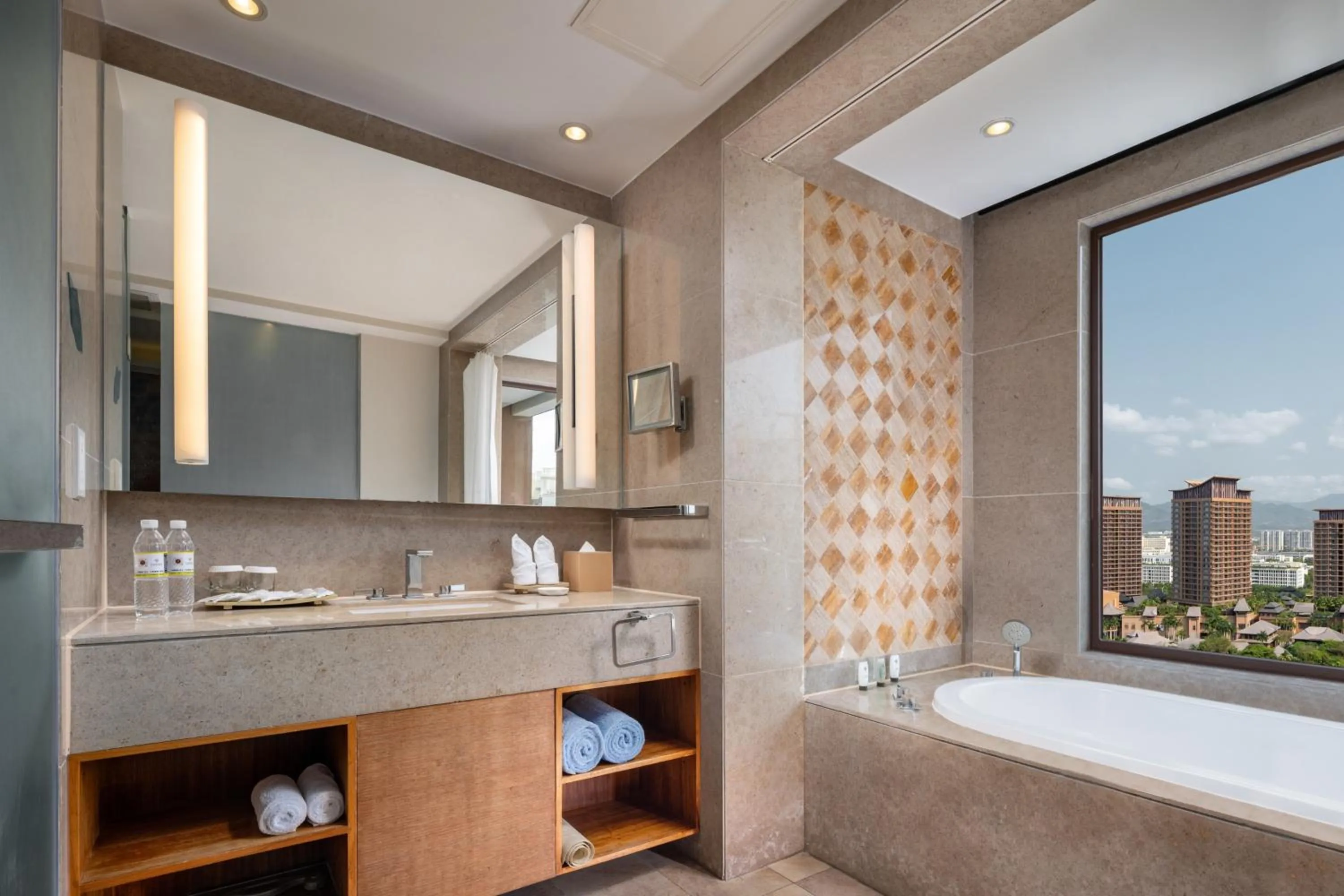 Bathroom in Mangrove Tree Resort World Sanya Bay-Kapok